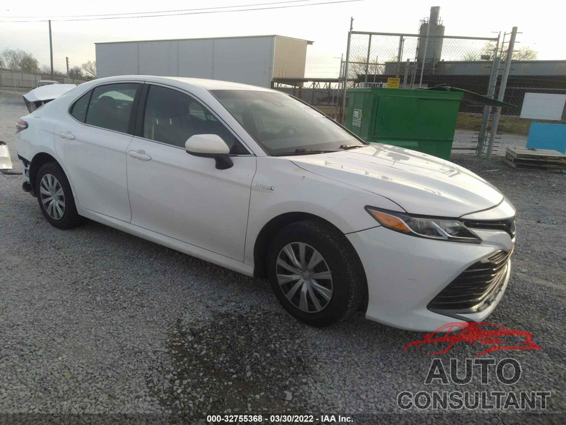 TOYOTA CAMRY 2018 - 4T1B31HK3JU507993
