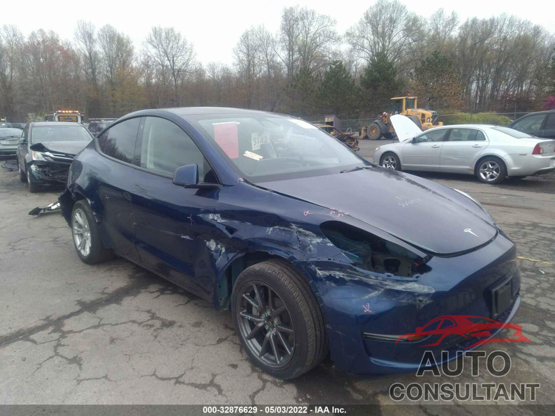 TESLA MODEL Y 2021 - 5YJYGDEE2MF117614