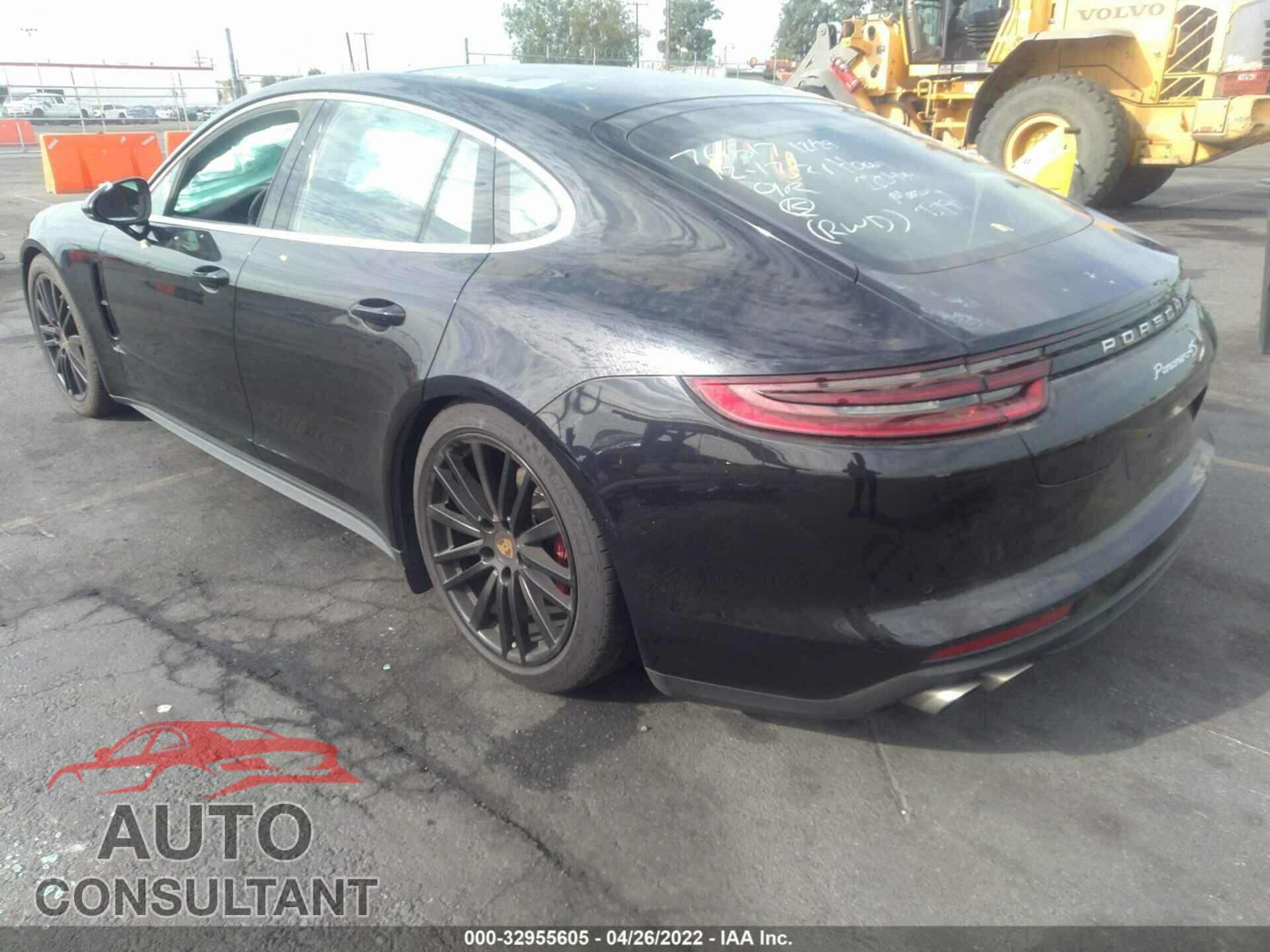 PORSCHE PANAMERA 2017 - WP0AB2A73HL120715