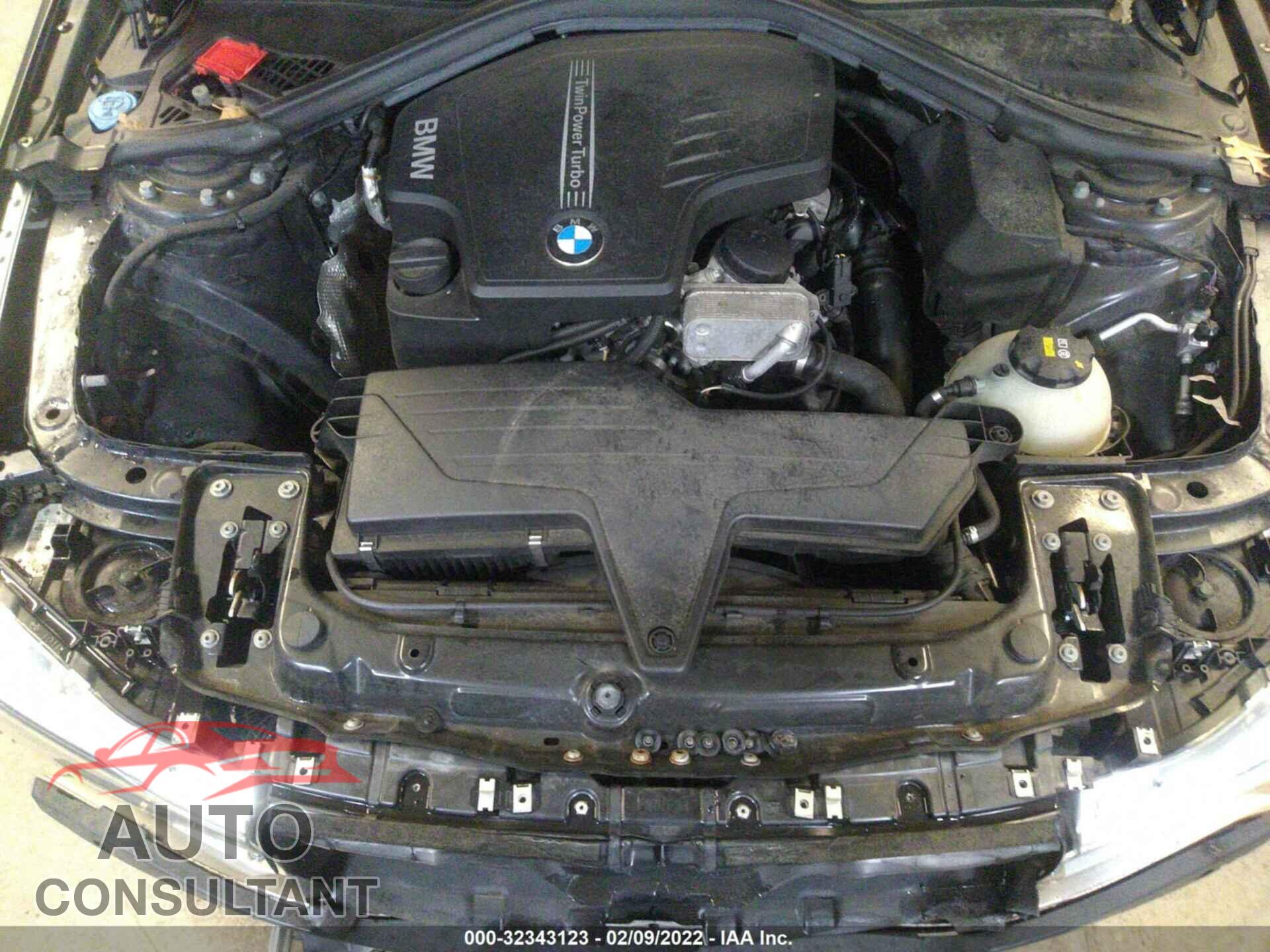 BMW 3 SERIES 2016 - WBA8E5G59GNU21485