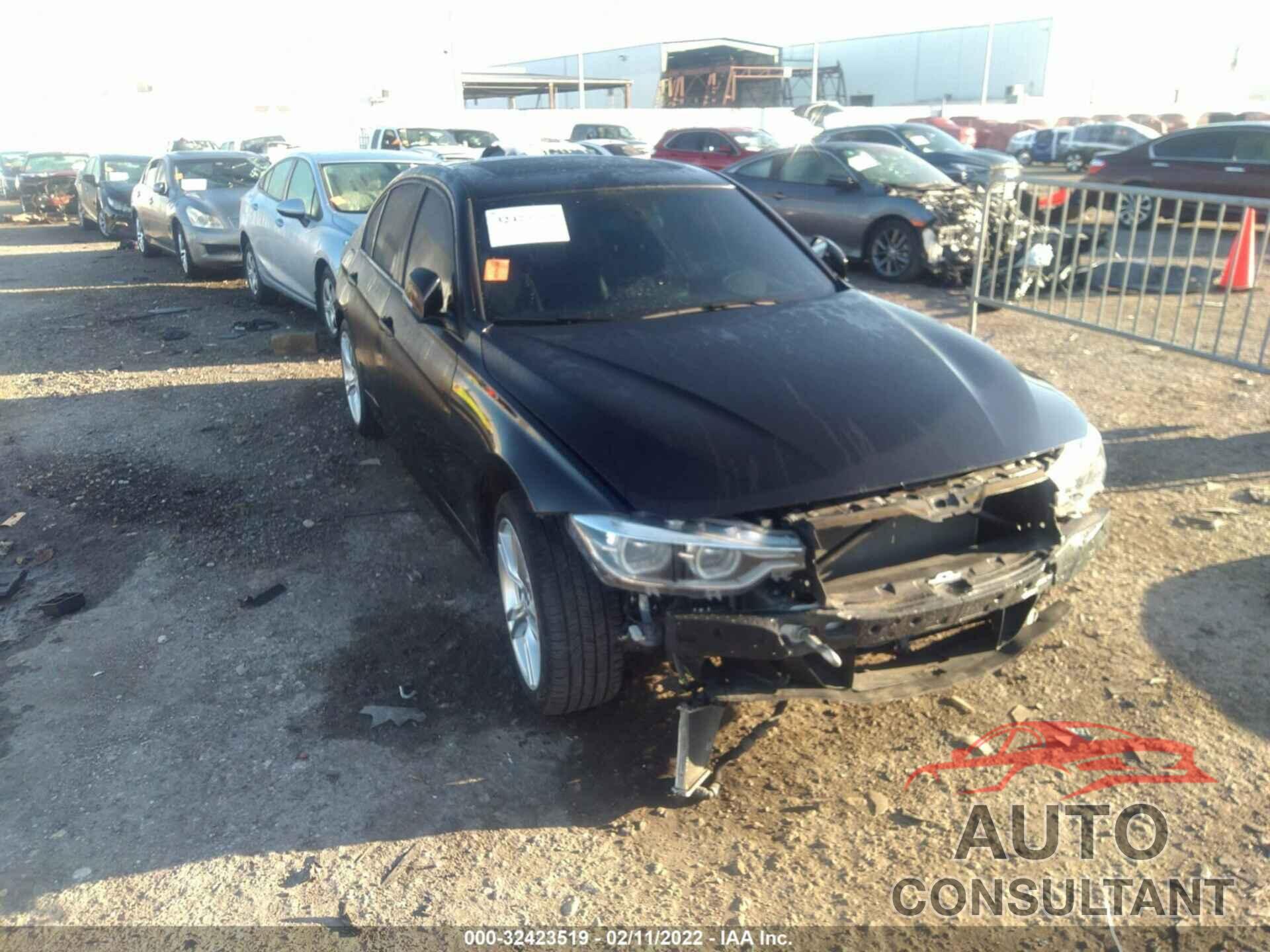 BMW 3 SERIES 2018 - WBA8B7G54JNU95120
