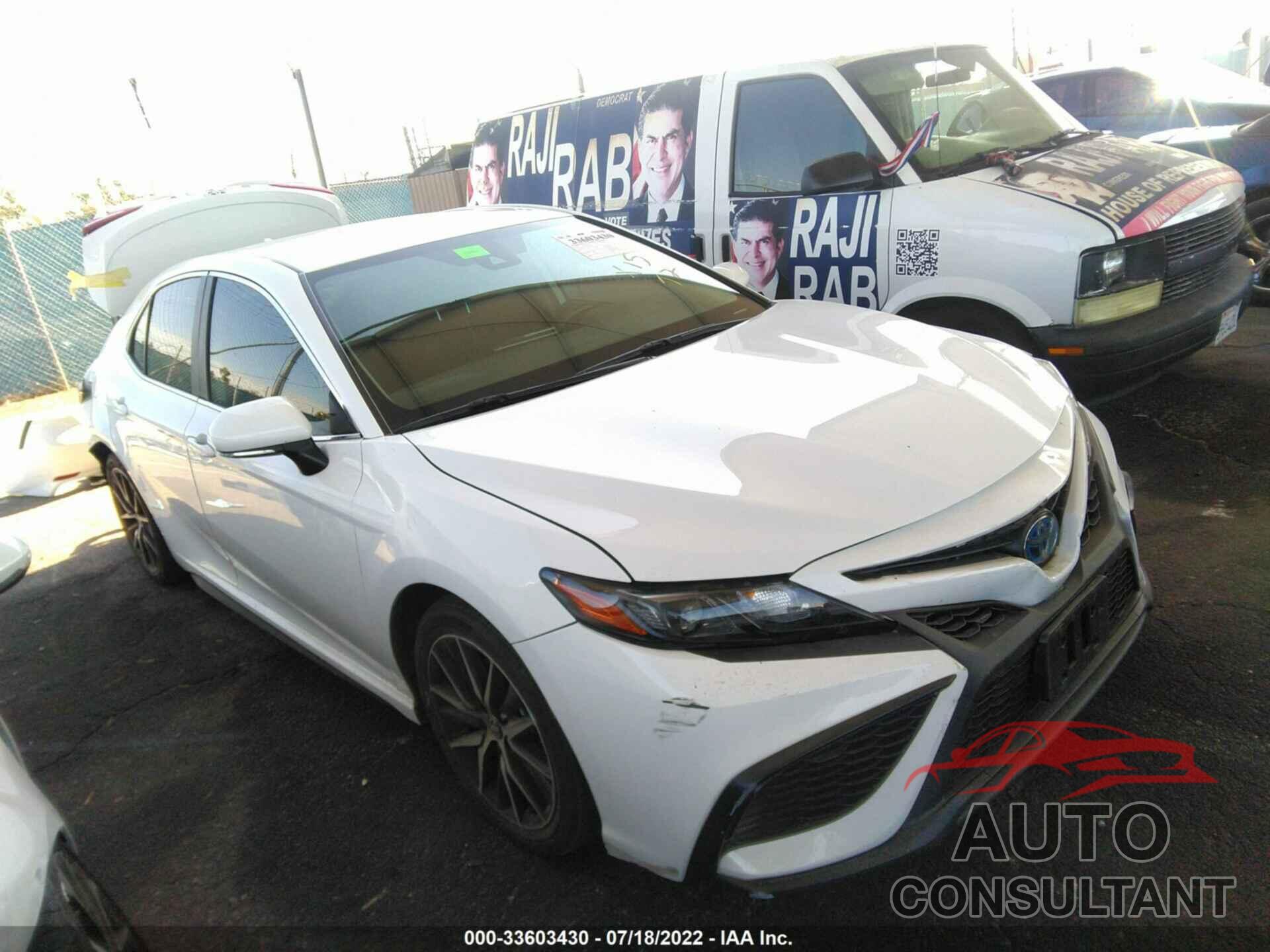 TOYOTA CAMRY 2022 - 4T1G31AK1NU581001