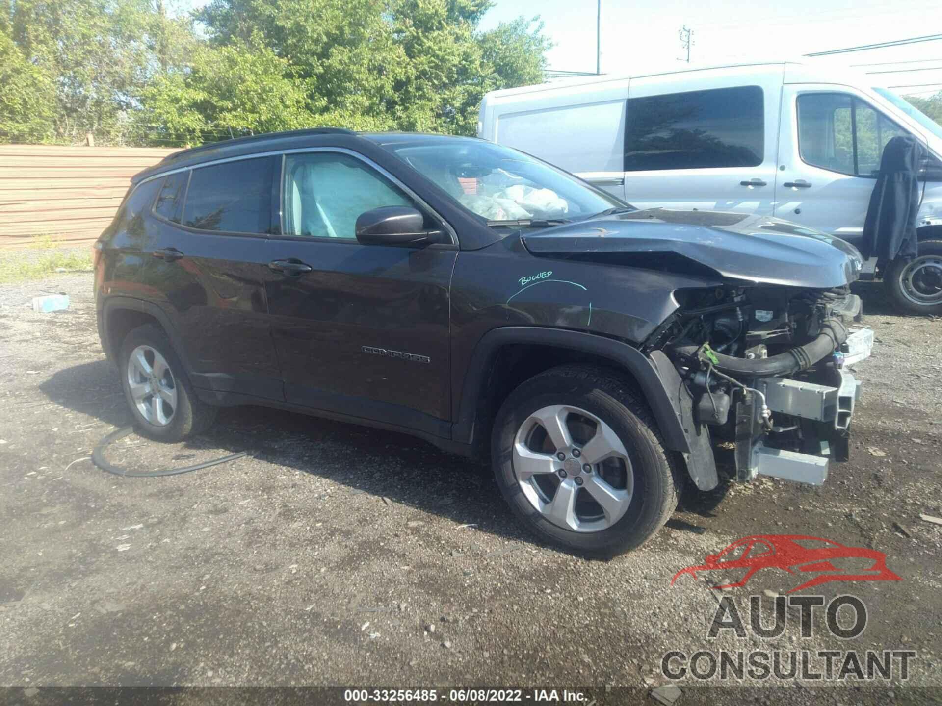 JEEP COMPASS 2018 - 3C4NJDBB3JT366418