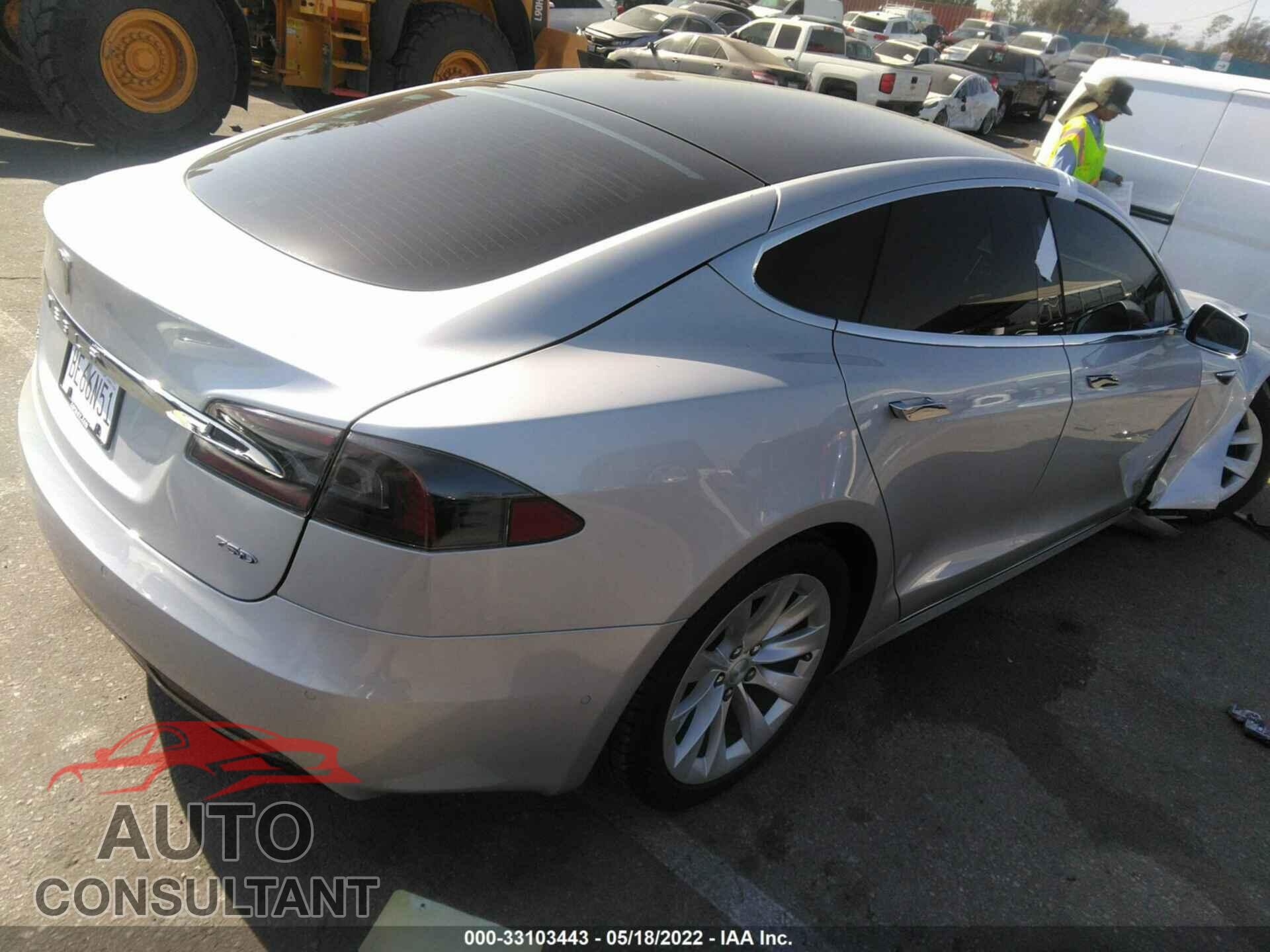 TESLA MODEL S 2018 - 5YJSA1E20JF264411