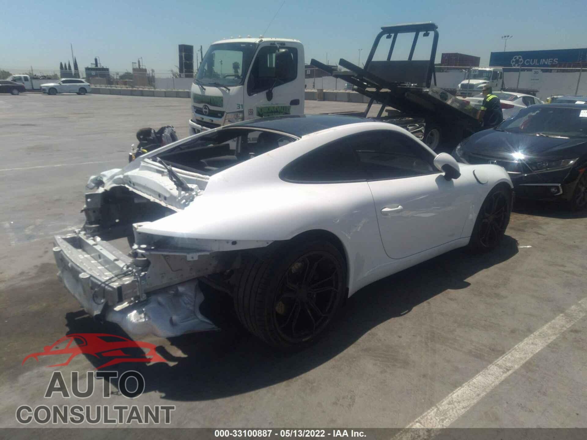 PORSCHE 911 2018 - WP0AA2A90JS105590