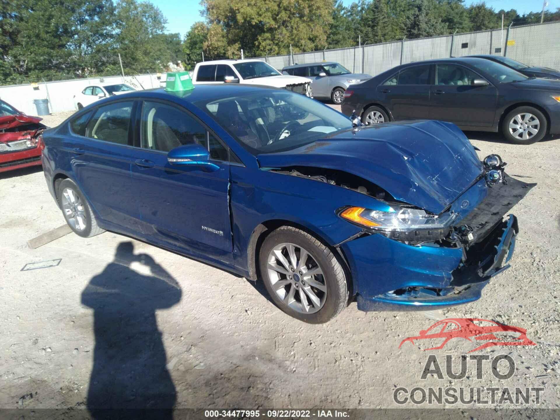 FORD FUSION 2017 - 3FA6P0LU7HR257923