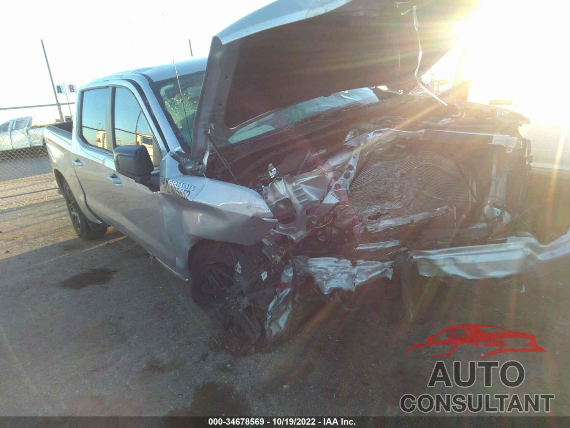CHEVROLET SILVERADO 1500 2022 - 3GCUDEET5NG579060