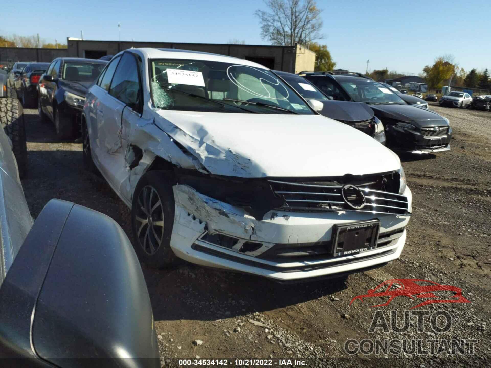 VOLKSWAGEN JETTA 2017 - 3VWDB7AJ8HM263628