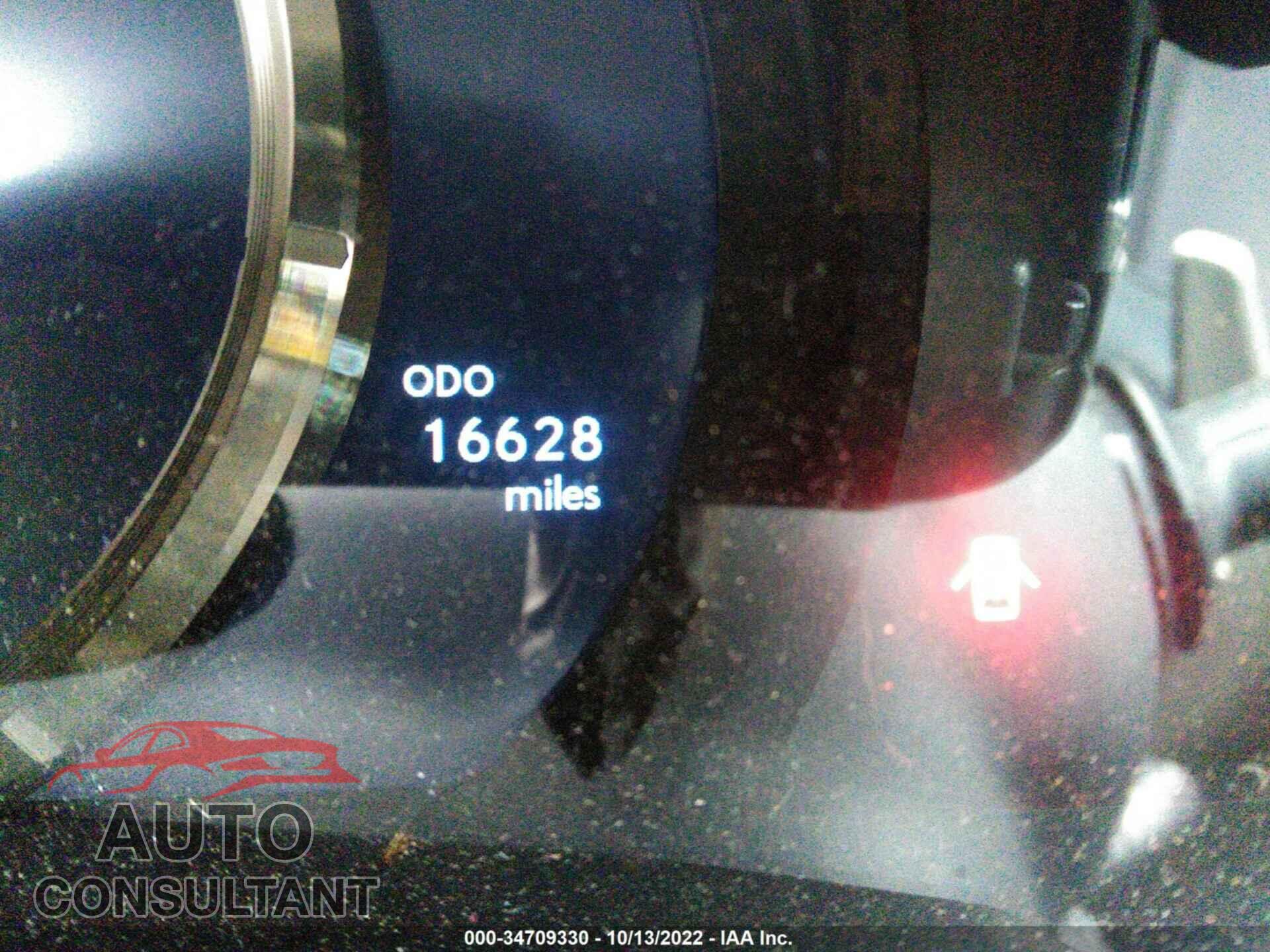 LEXUS IS 300 2016 - JTHCM1D2XG5007116