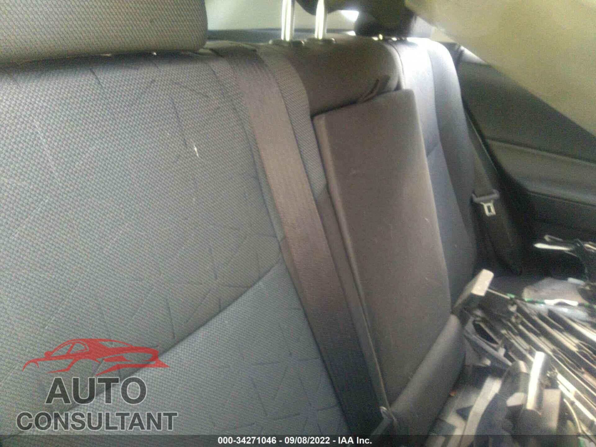 TOYOTA RAV4 2019 - JTMP1RFVXKD046451