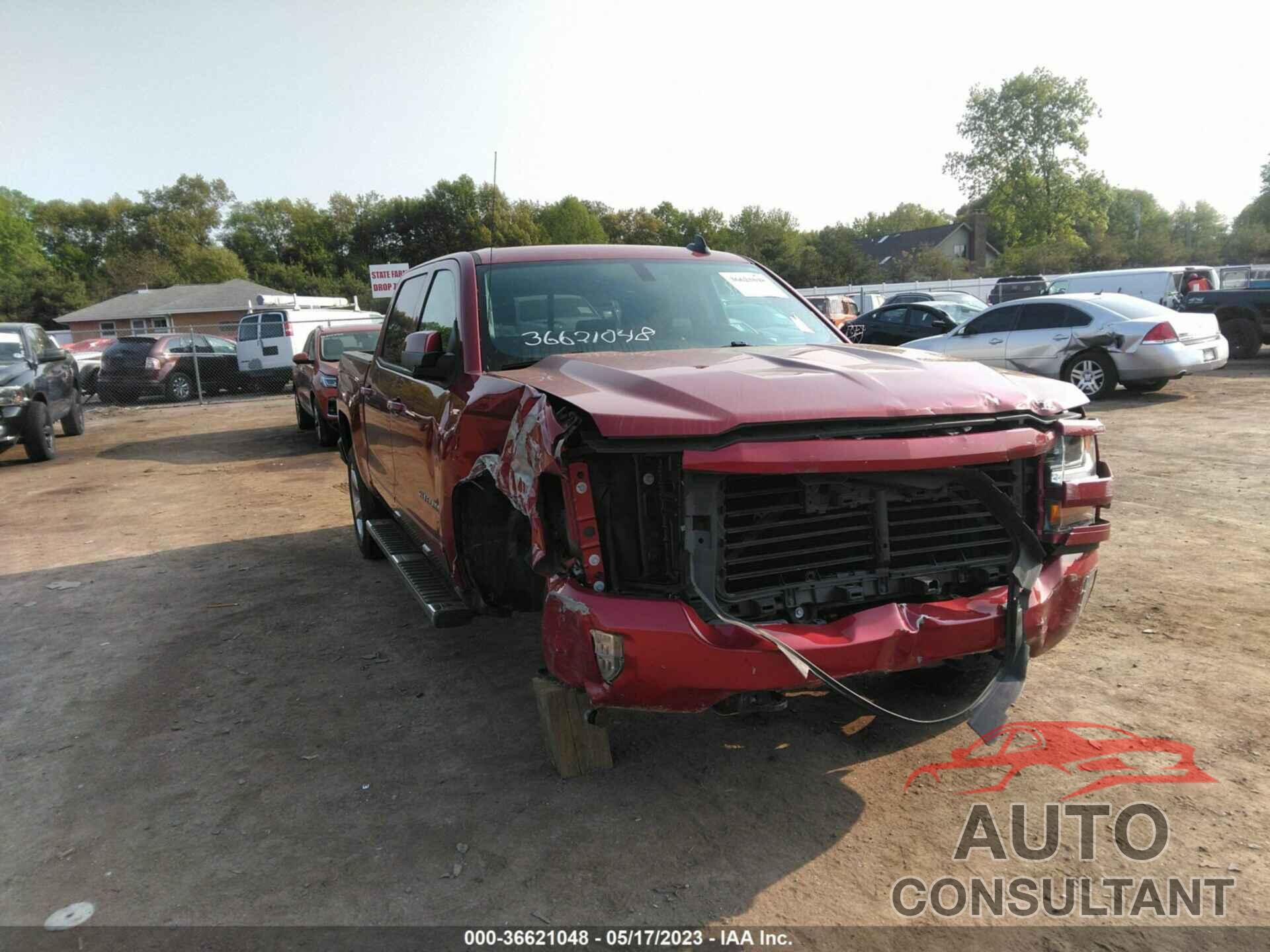 CHEVROLET SILVERADO 1500 2018 - 3GCUKREC8JG600880