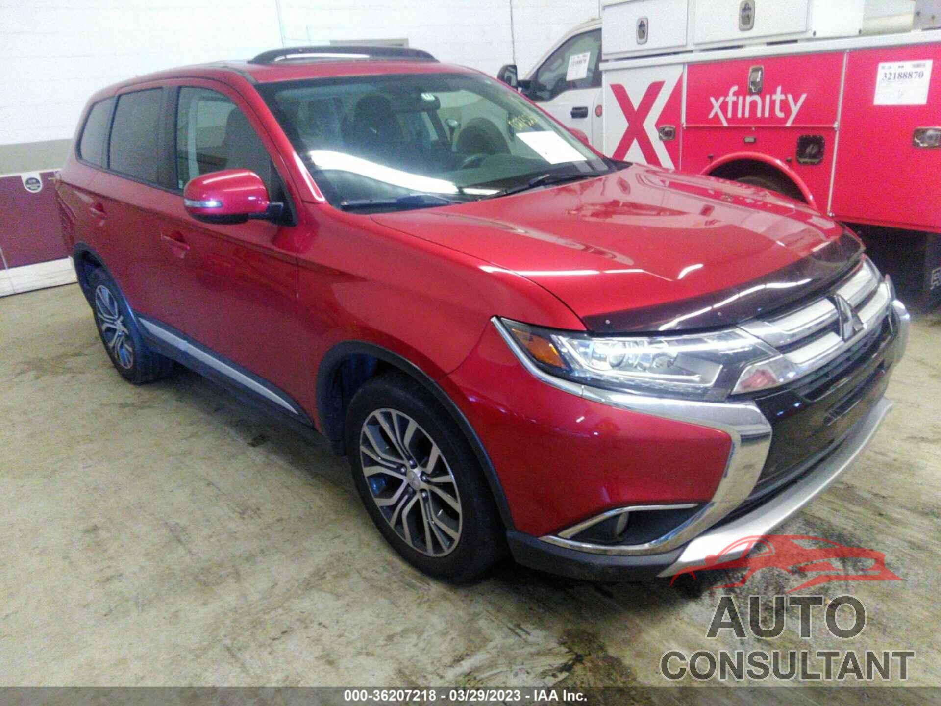 MITSUBISHI OUTLANDER 2017 - JA4AZ3A36HZ027323