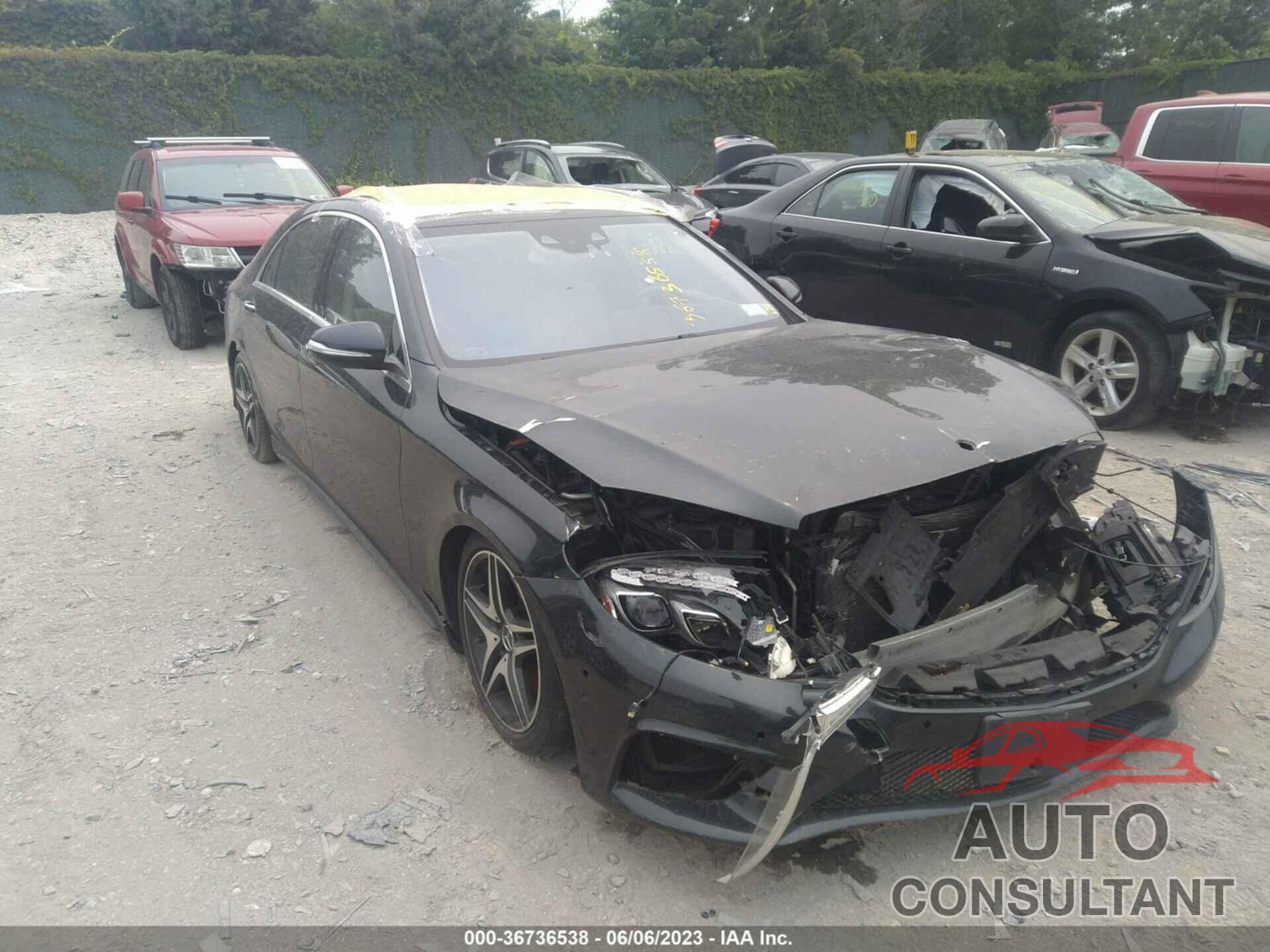 MERCEDES-BENZ S 550 2015 - WDDUG8FB6FA075640