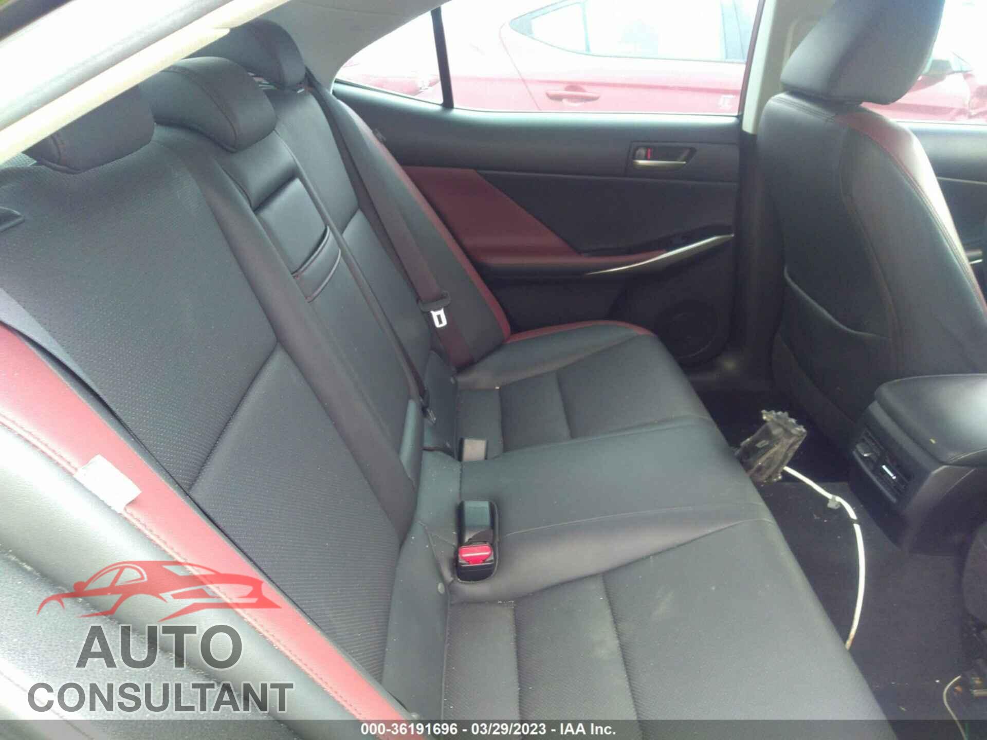 LEXUS IS 2017 - JTHBA1D22H5044019