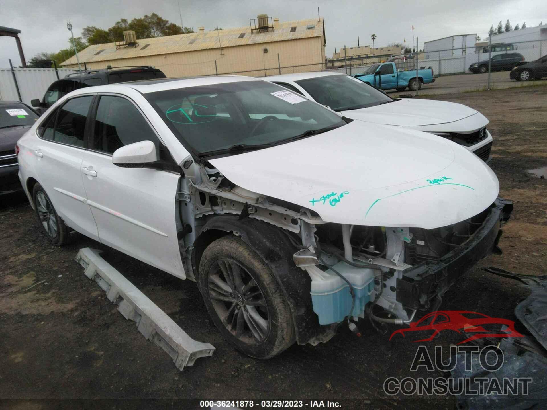 TOYOTA CAMRY 2015 - 4T1BF1FK4FU011084