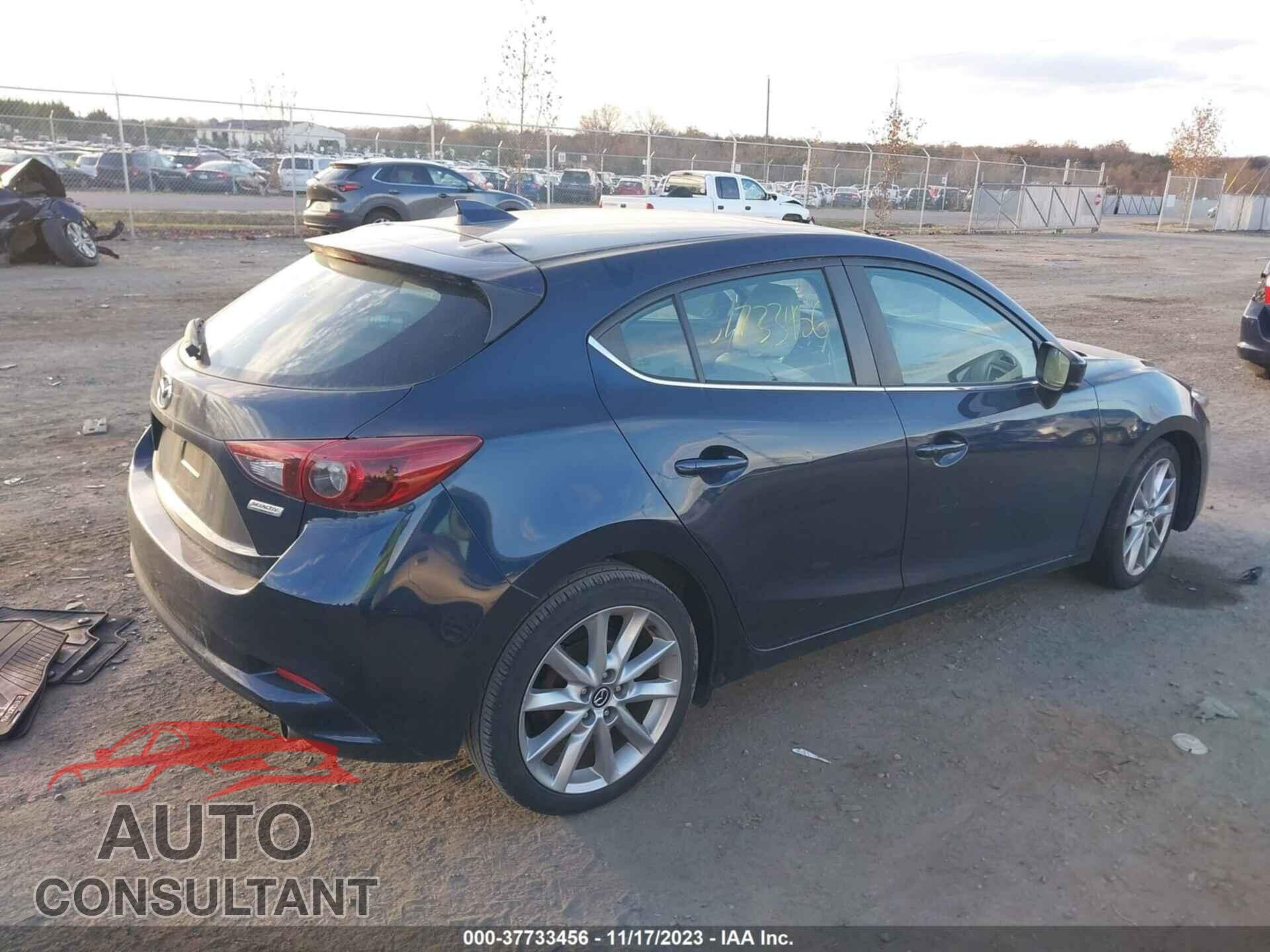 MAZDA MAZDA3 2017 - 3MZBN1M37HM148074