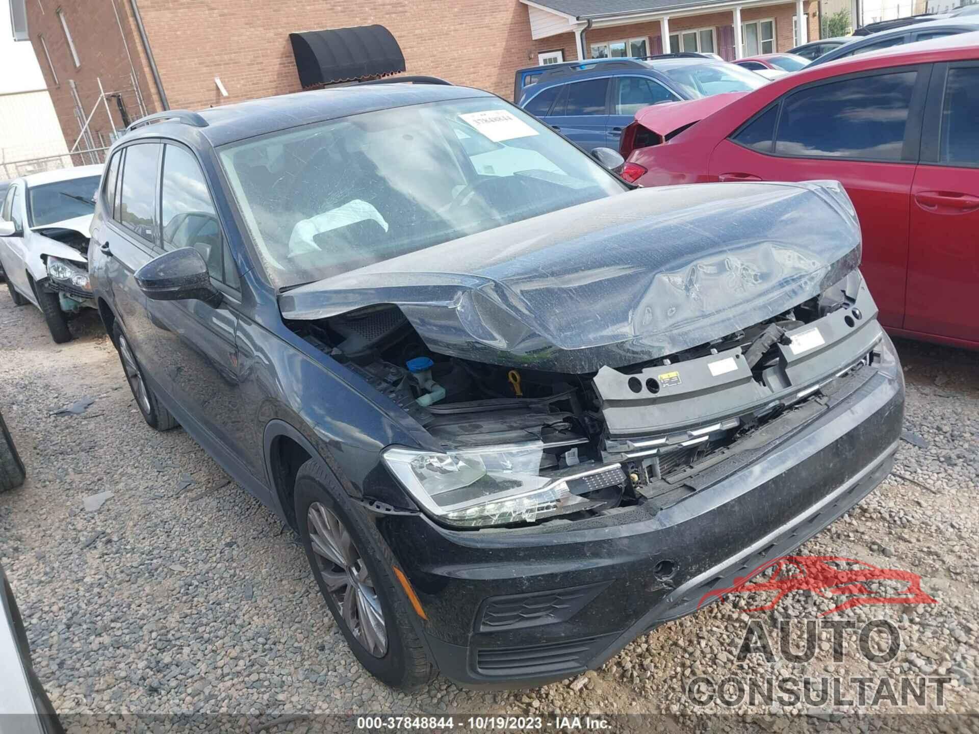 VOLKSWAGEN TIGUAN 2020 - 3VV1B7AX4LM134662