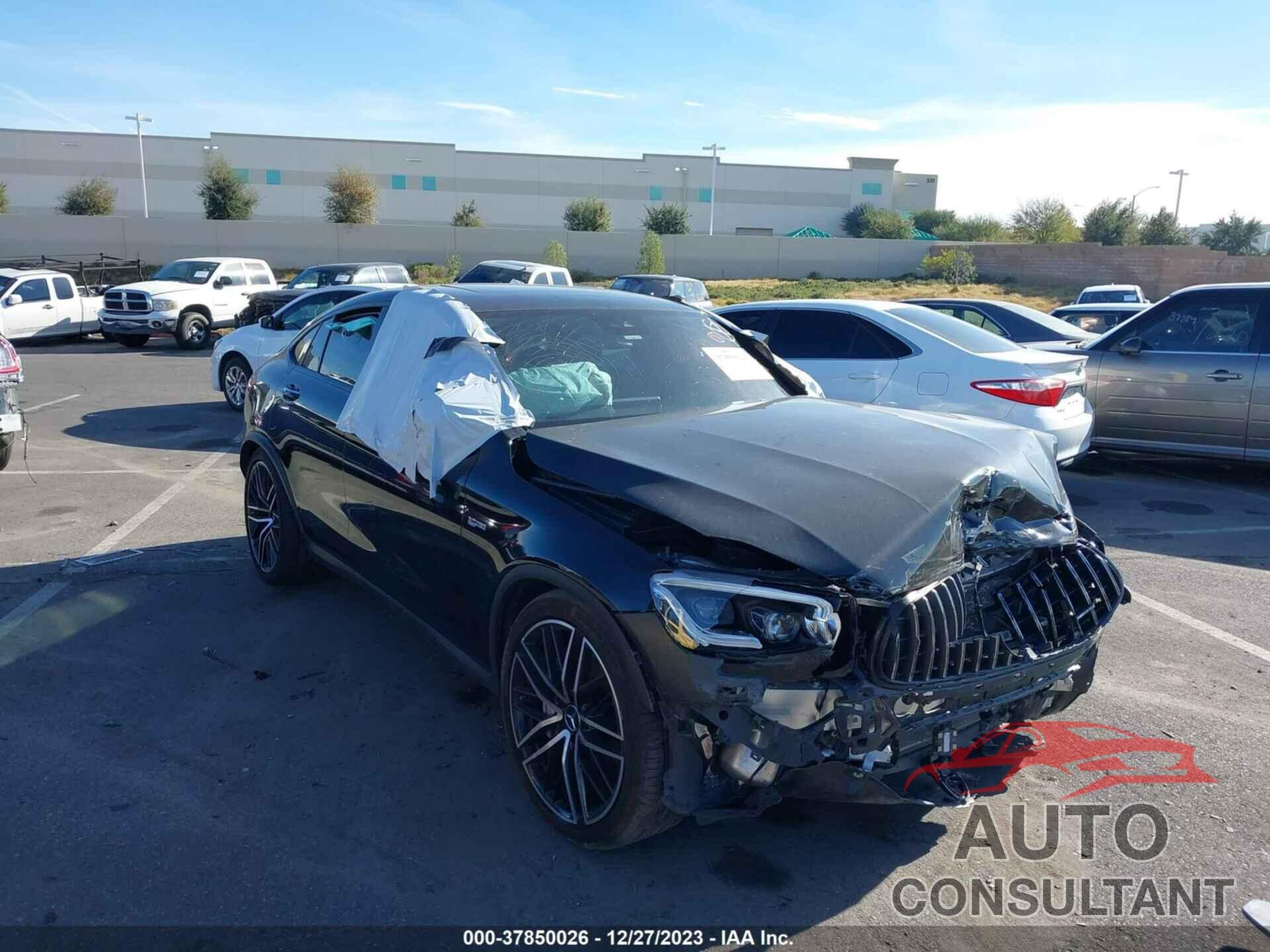 MERCEDES-BENZ AMG GLC 43 2022 - W1N0J6EB8NG101756