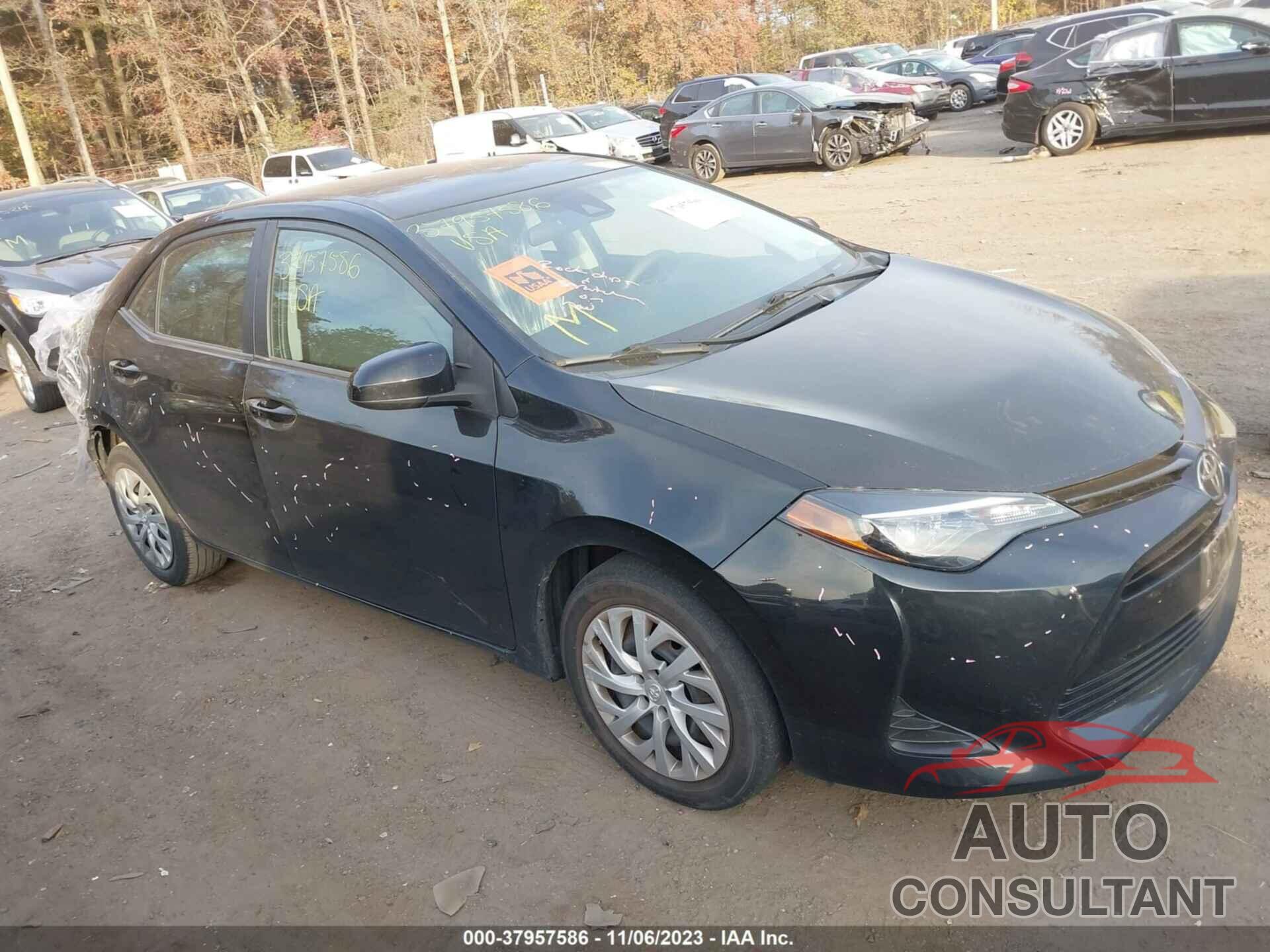 TOYOTA COROLLA 2018 - 5YFBURHE6JP847582