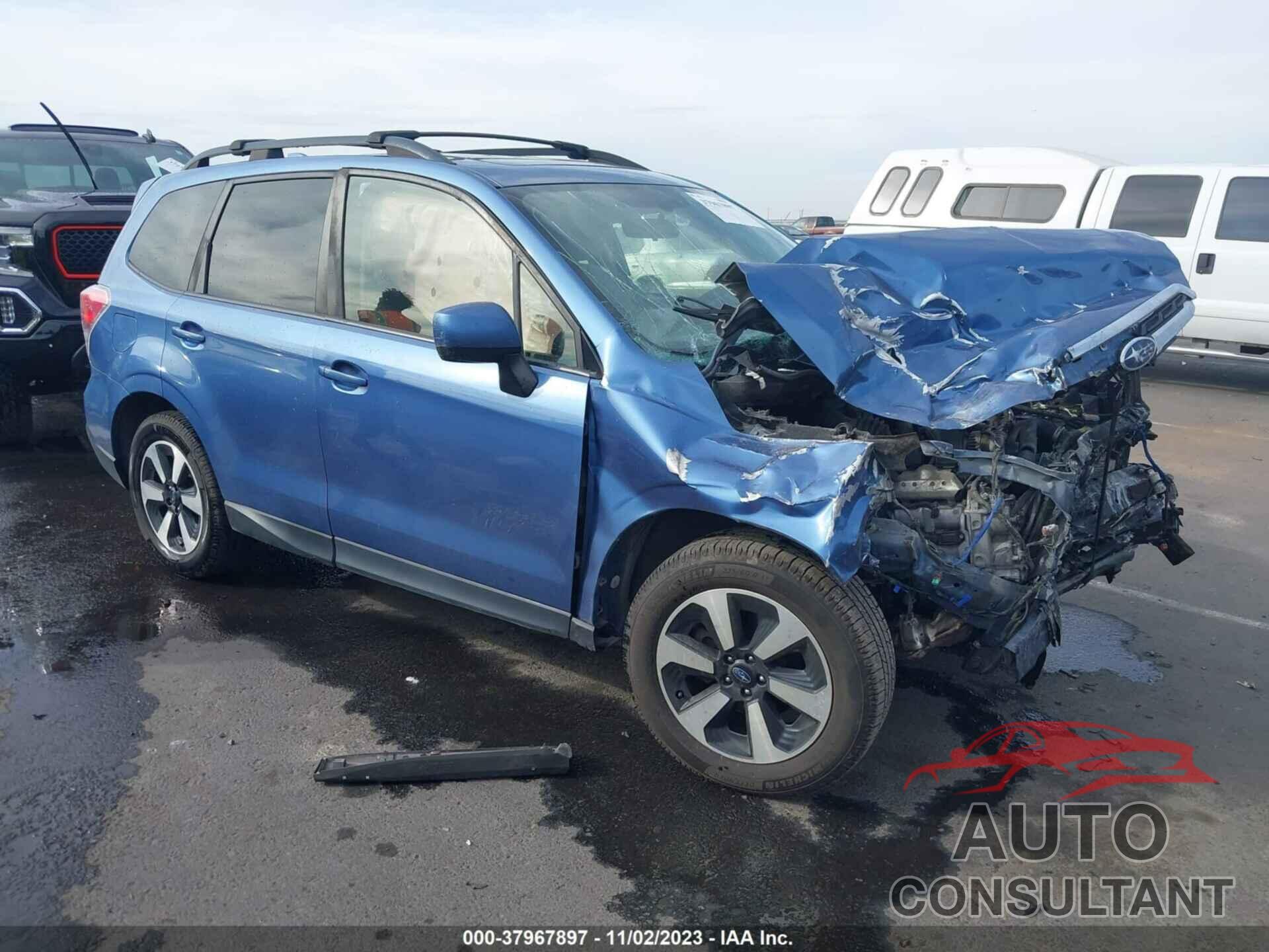 SUBARU FORESTER 2017 - JF2SJAEC5HG808556