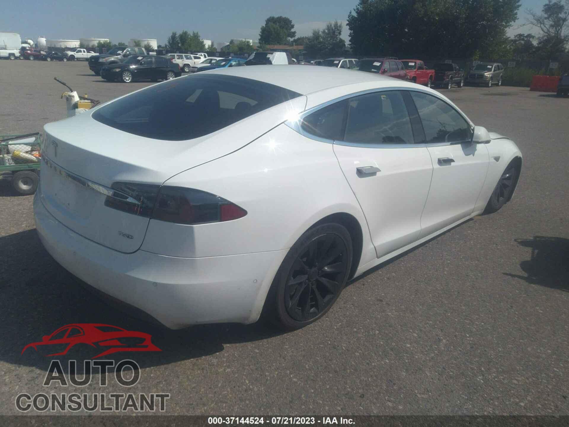 TESLA MODEL S 2016 - 5YJSA1E21GF151205