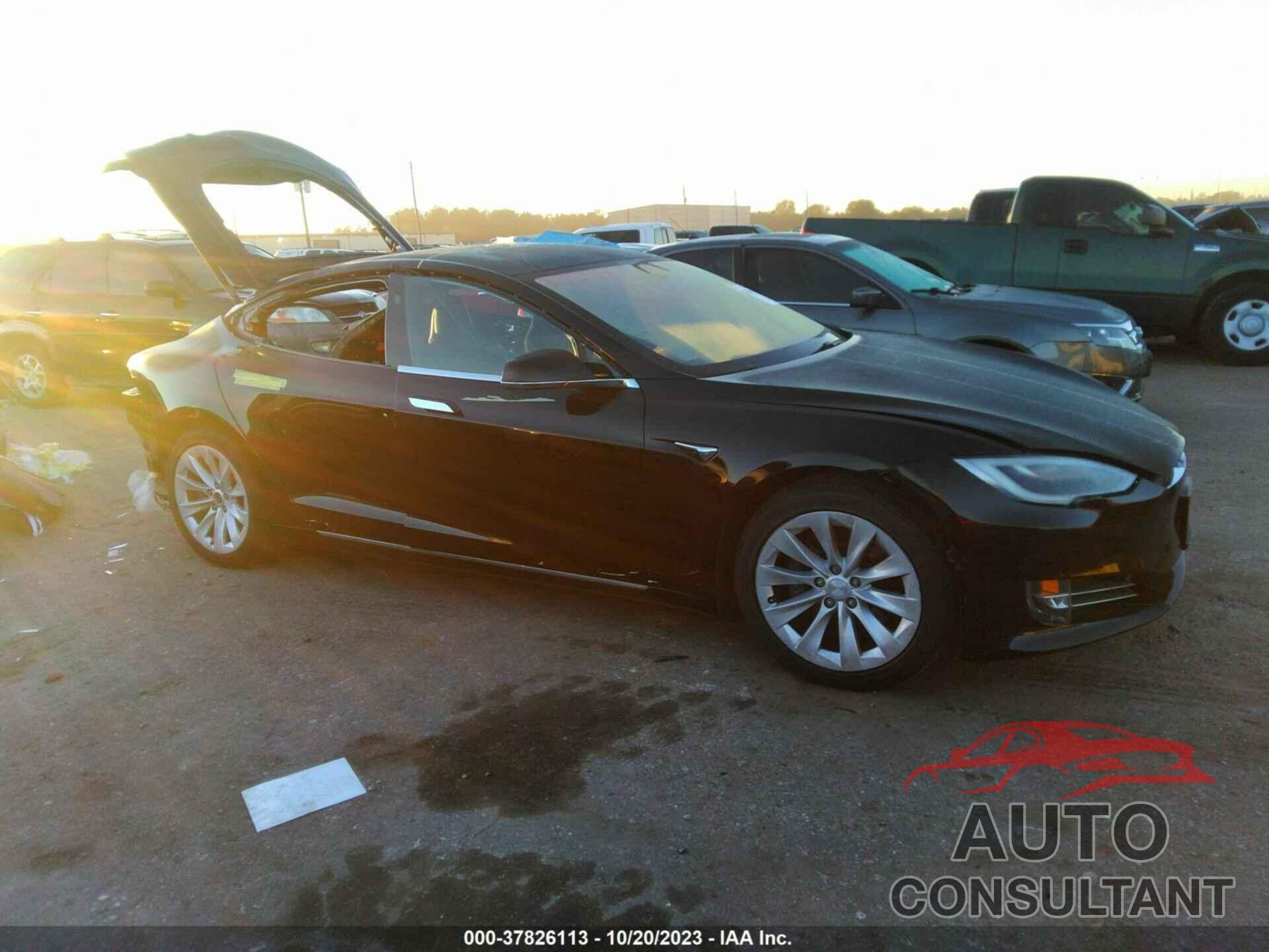 TESLA MODEL S 2018 - 5YJSA1E28JF244391