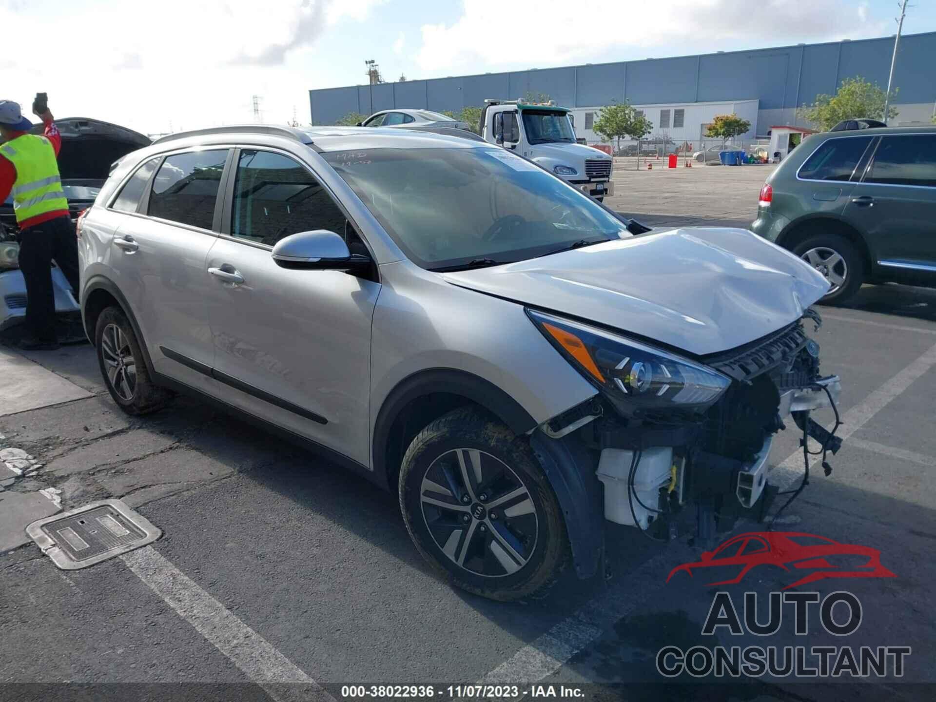 KIA NIRO 2020 - KNDCE3LC4L5371529