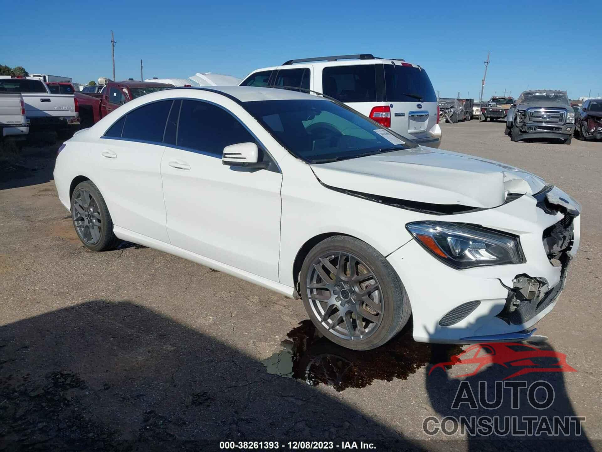 MERCEDES-BENZ CLA 250 2018 - WDDSJ4EB7JN560700