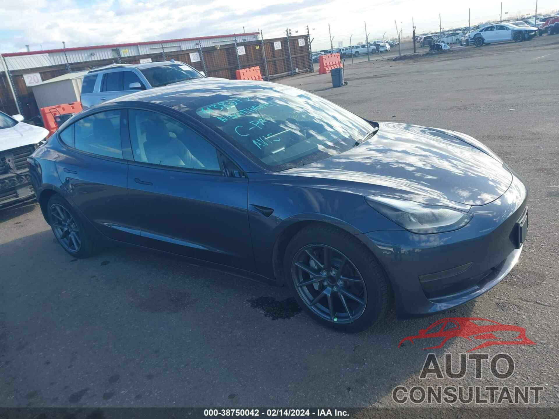 TESLA MODEL 3 2023 - 5YJ3E1EA8PF438217