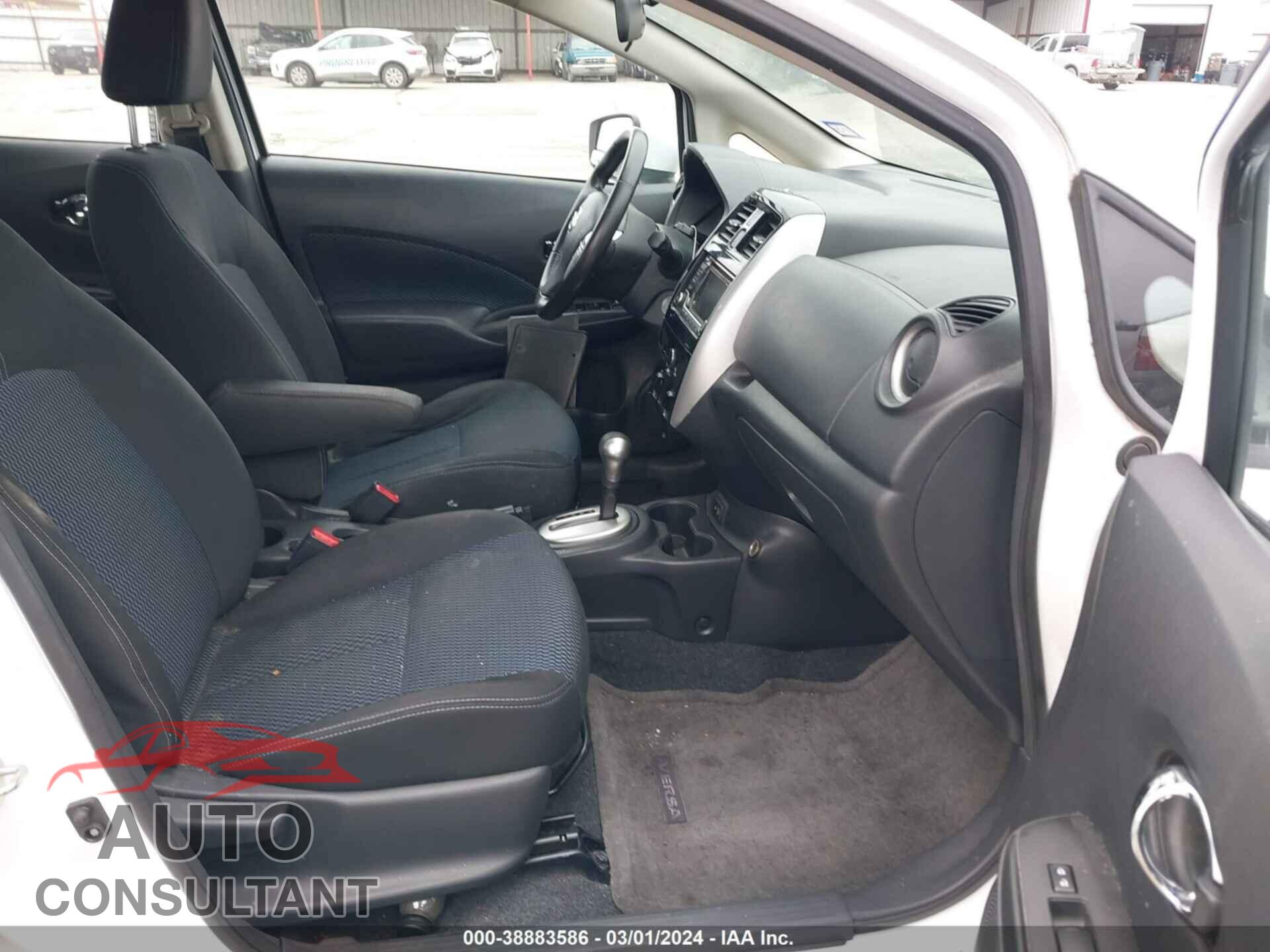 NISSAN VERSA NOTE 2017 - 3N1CE2CP7HL371595