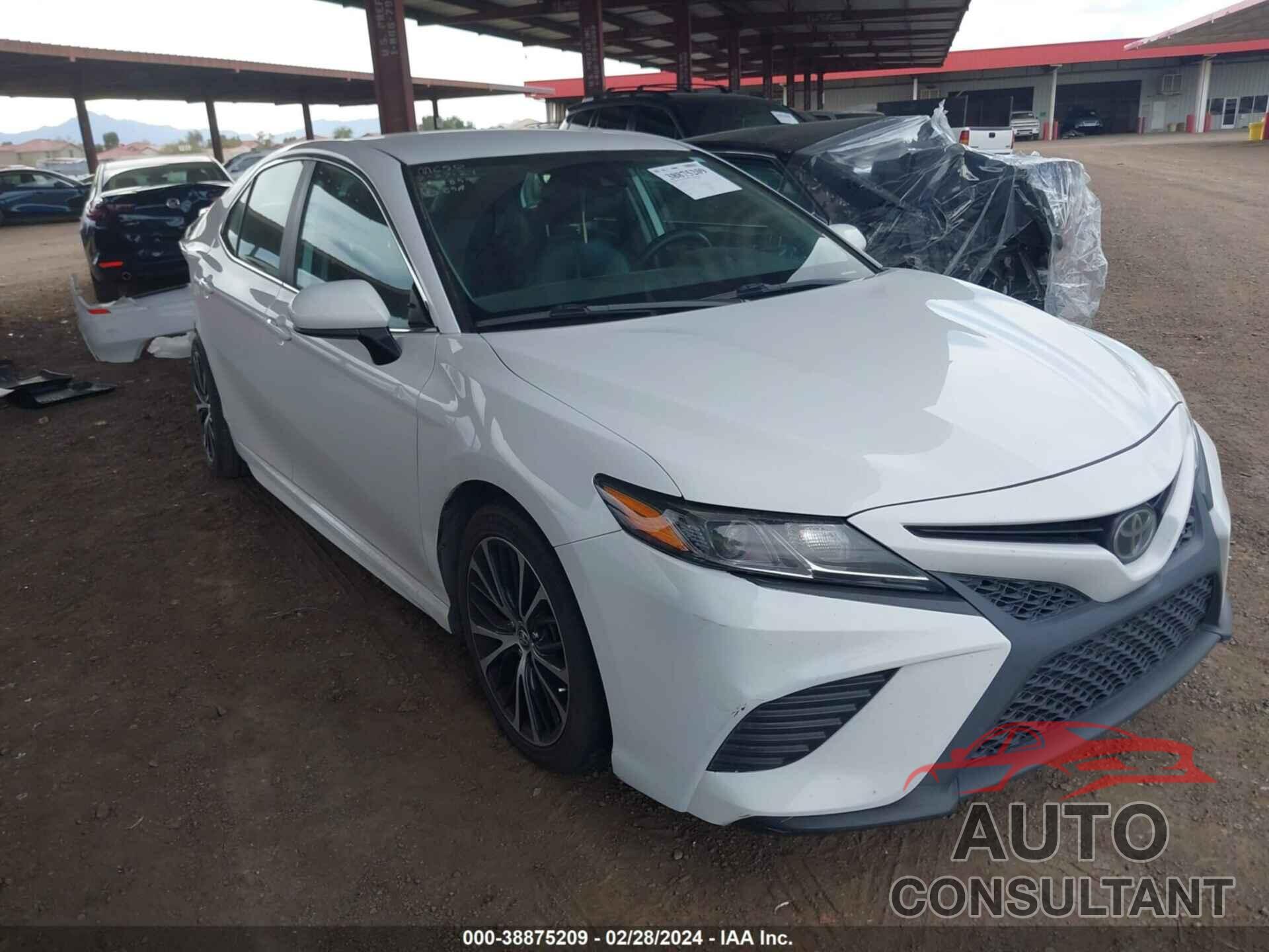 TOYOTA CAMRY 2019 - 4T1B11HK0KU774855