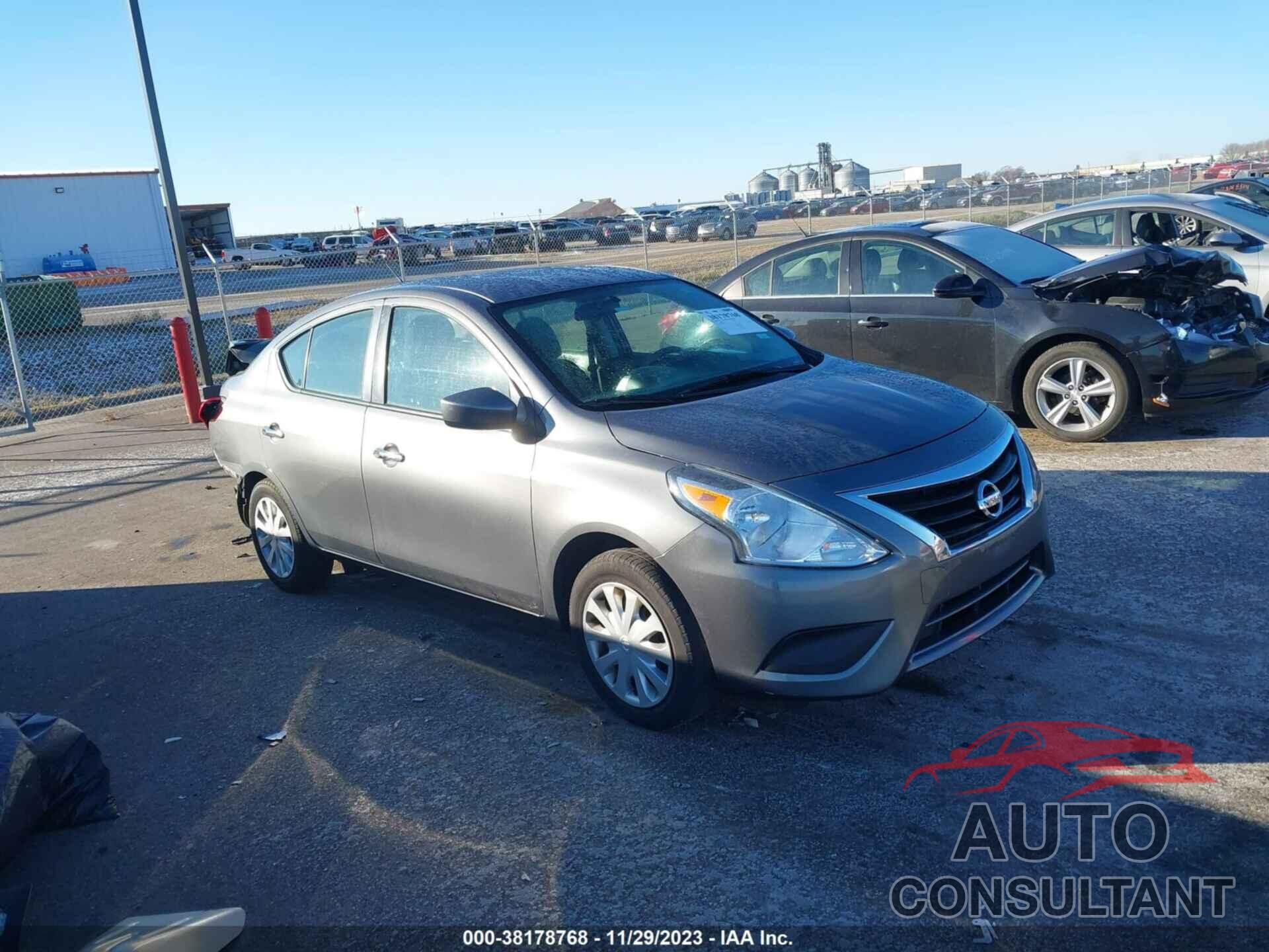 NISSAN VERSA 2017 - 3N1CN7AP0HL826898