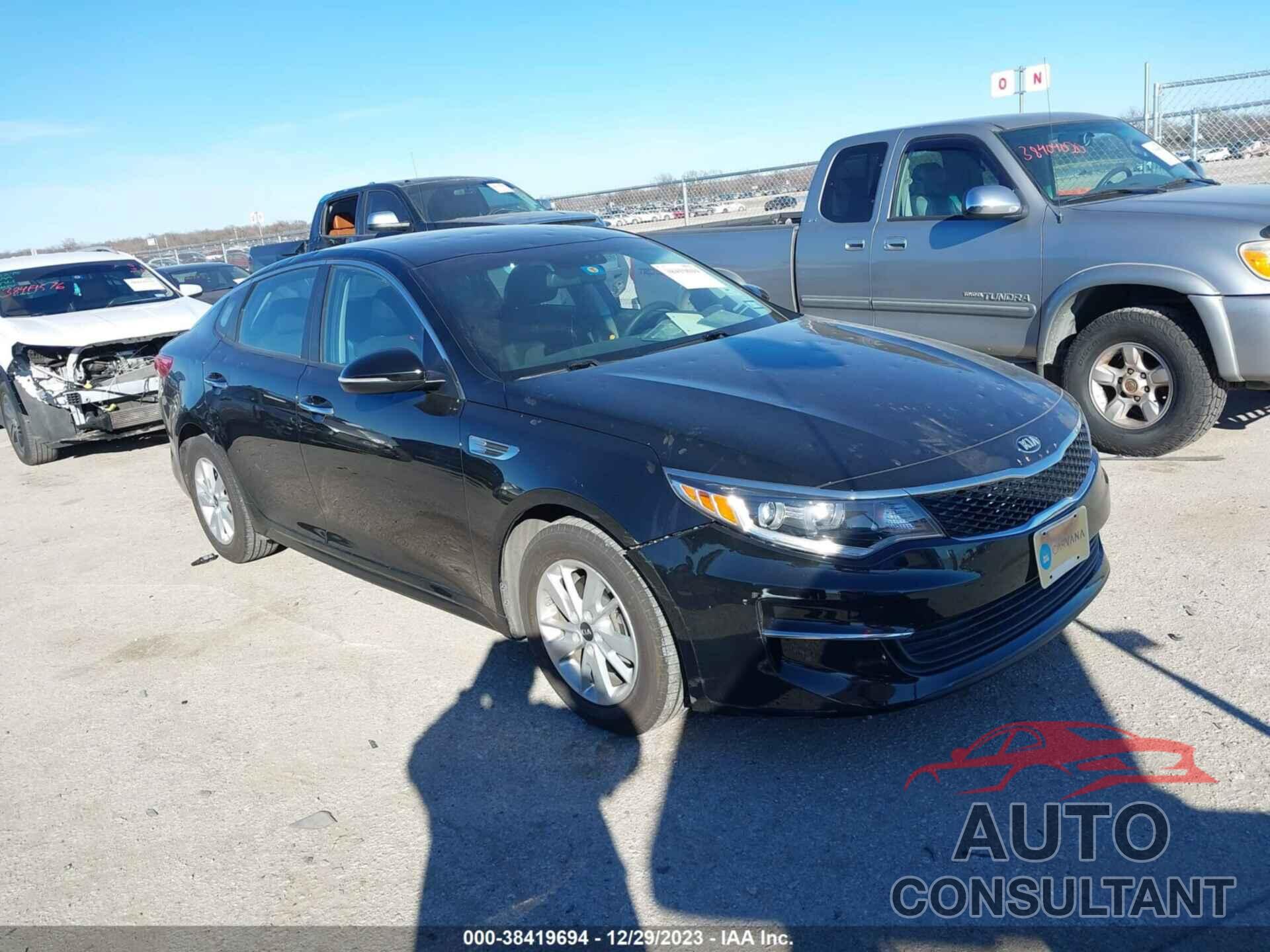 KIA OPTIMA 2017 - 5XXGT4L36HG155410