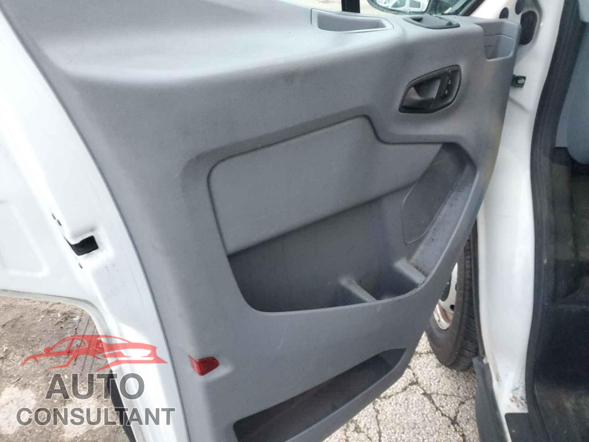 FORD TRANSIT-250 2018 - 1FTYR2CM0JKB22818