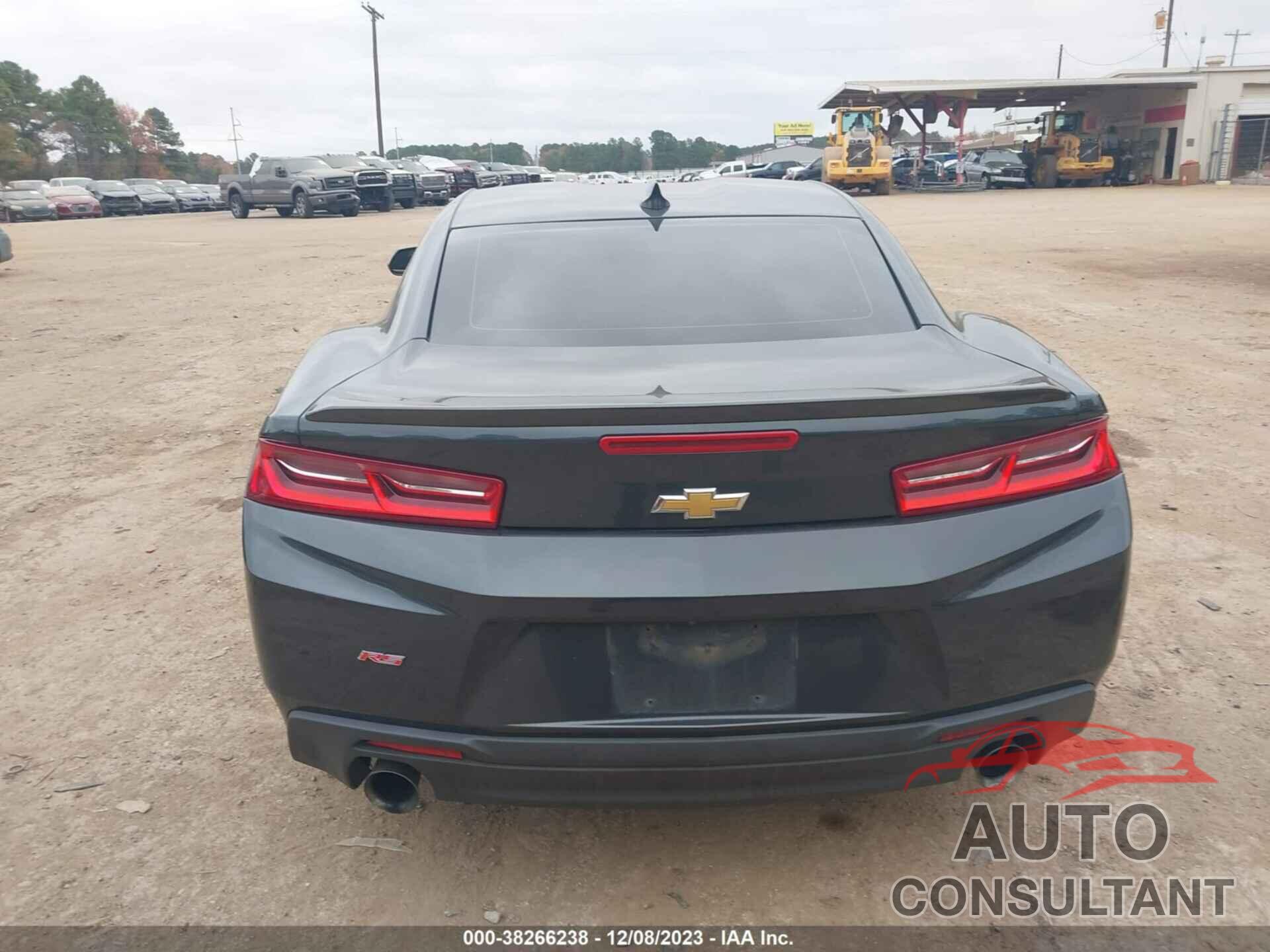 CHEVROLET CAMARO 2018 - 1G1FB1RX7J0138235