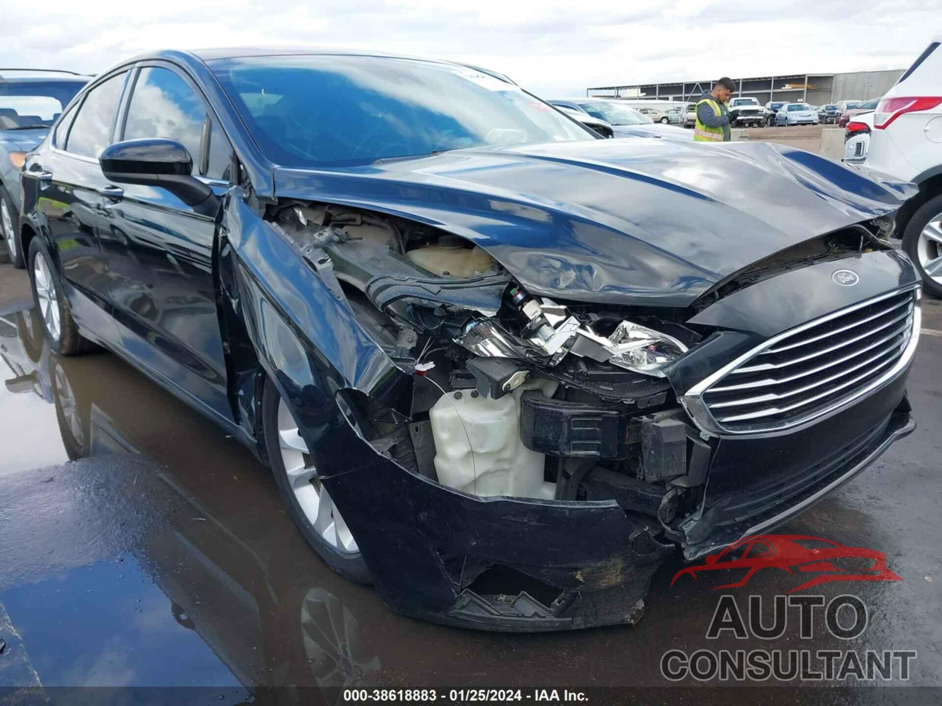 FORD FUSION 2019 - 3FA6P0HD2KR251950