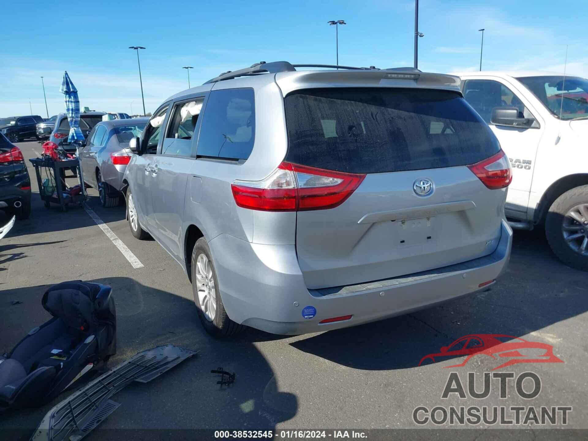 TOYOTA SIENNA 2017 - 5TDYZ3DC9HS769149