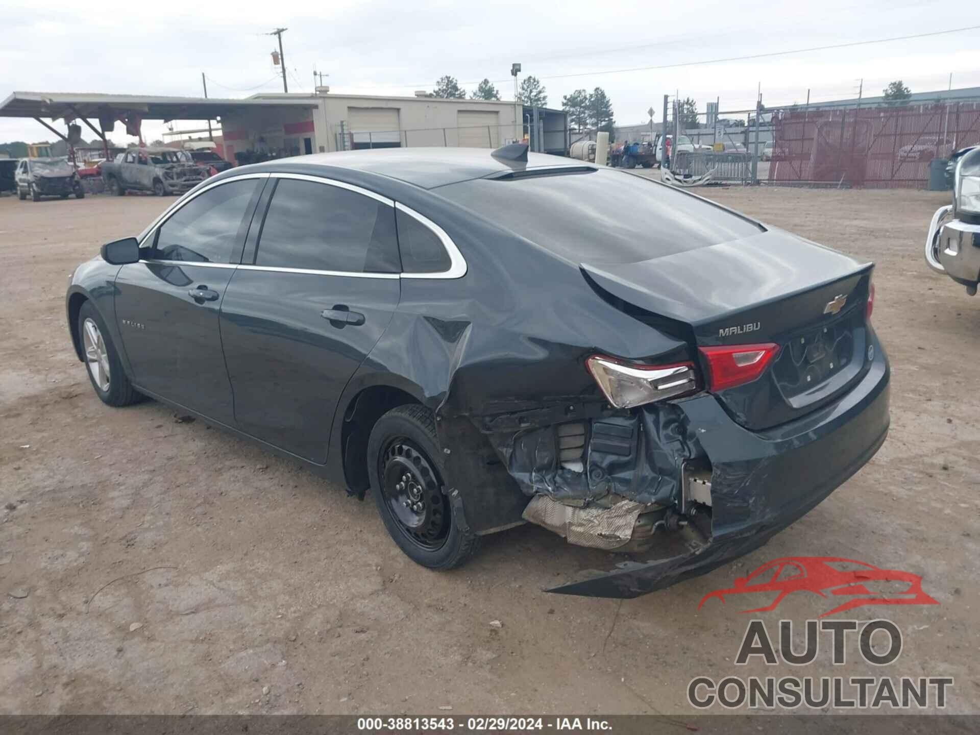 CHEVROLET MALIBU 2020 - 1G1ZB5ST8LF138675