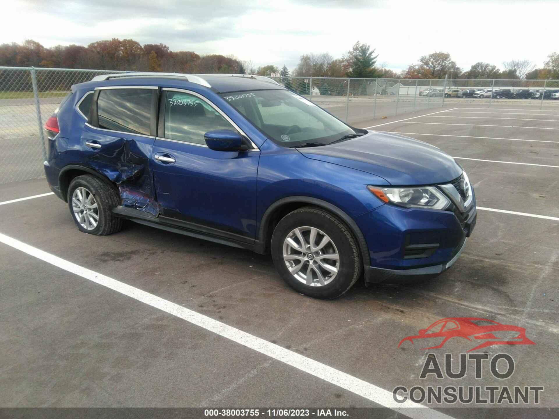 NISSAN ROGUE 2017 - KNMAT2MT7HP501210