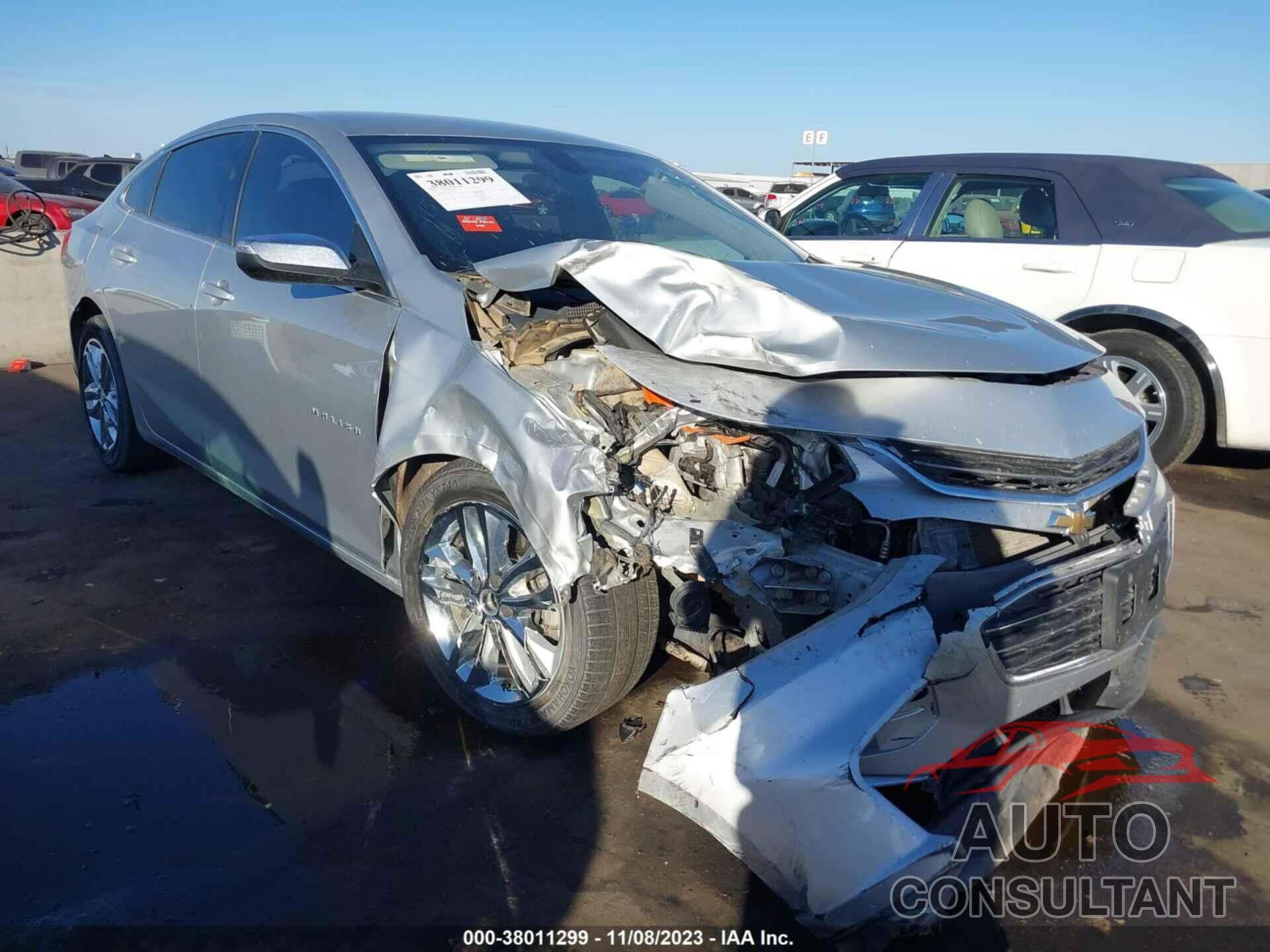 CHEVROLET MALIBU 2018 - 1G1ZD5STXJF158210