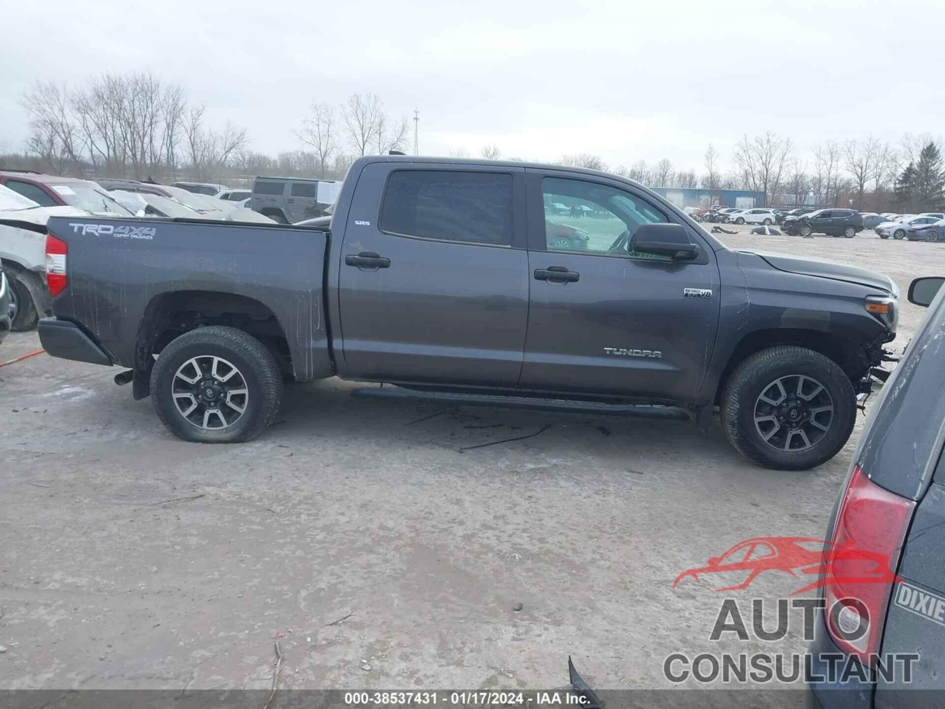 TOYOTA TUNDRA 2021 - 5TFDY5F14MX044622