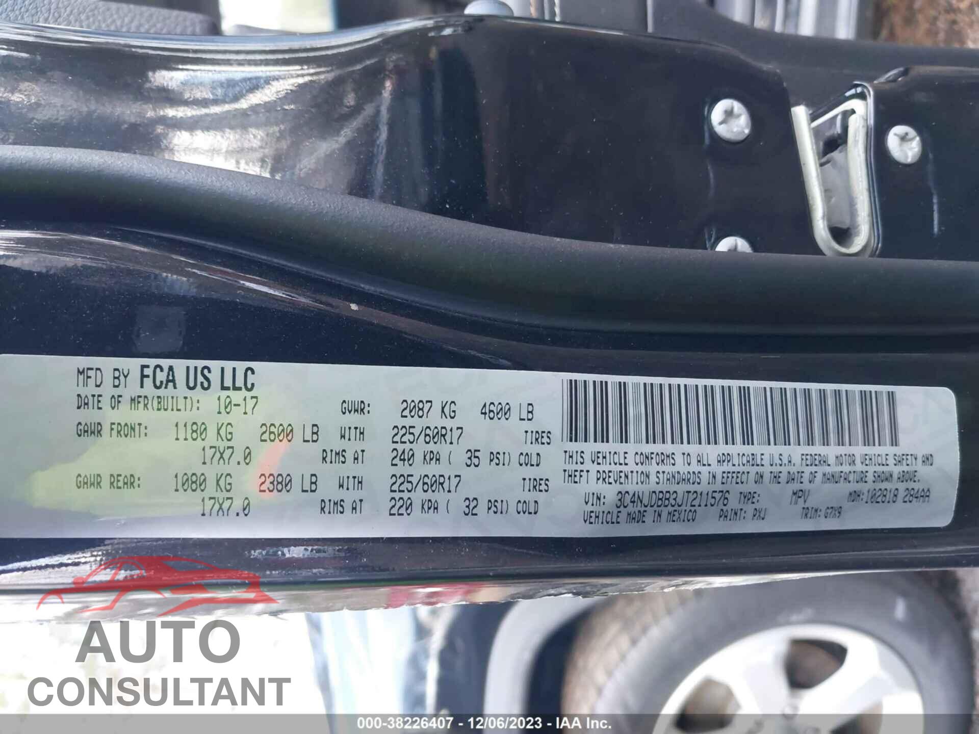 JEEP COMPASS 2018 - 3C4NJDBB3JT211576