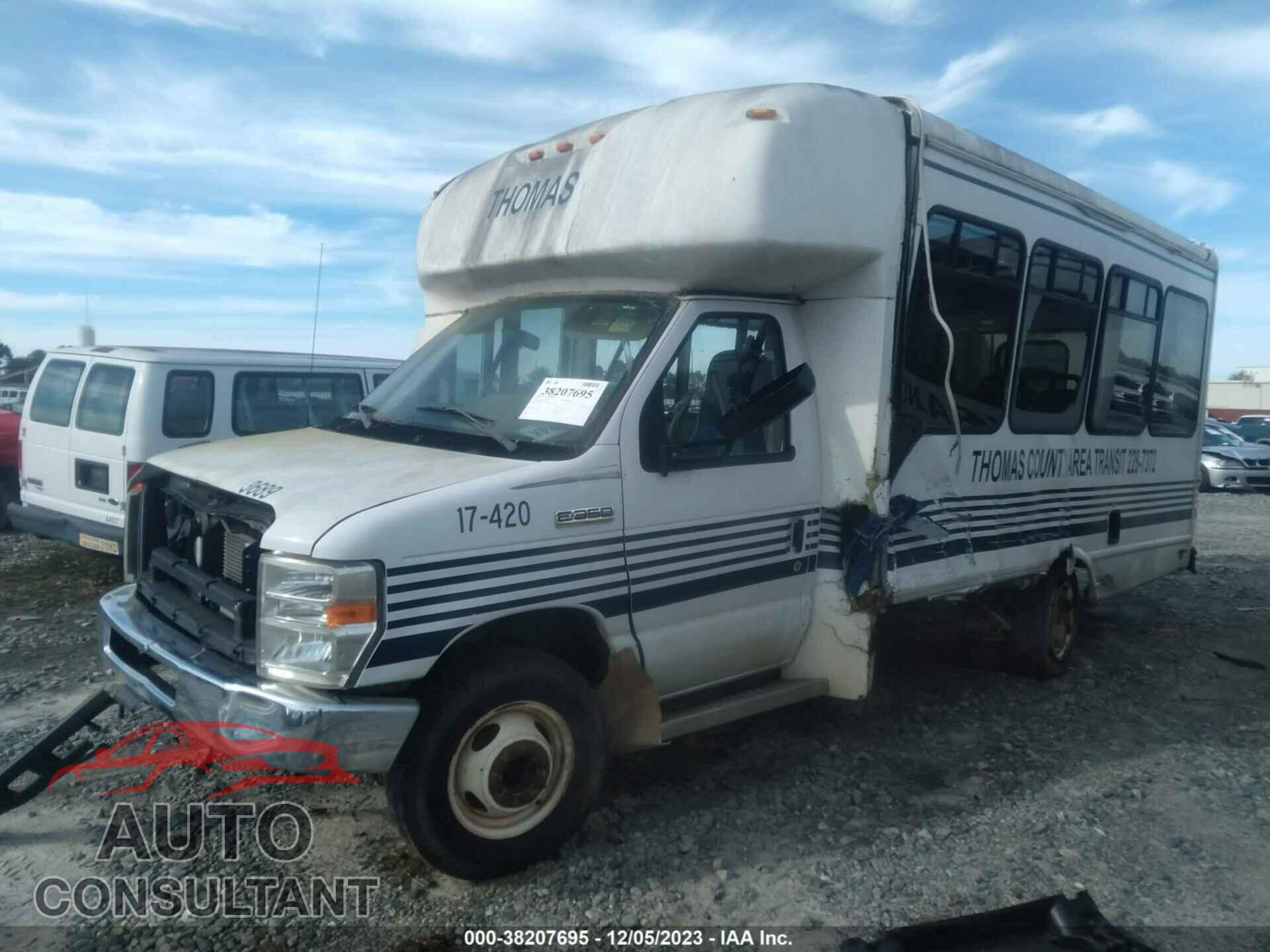 FORD ECONOLINE 2017 - 1FDEE3FSCHDC30159