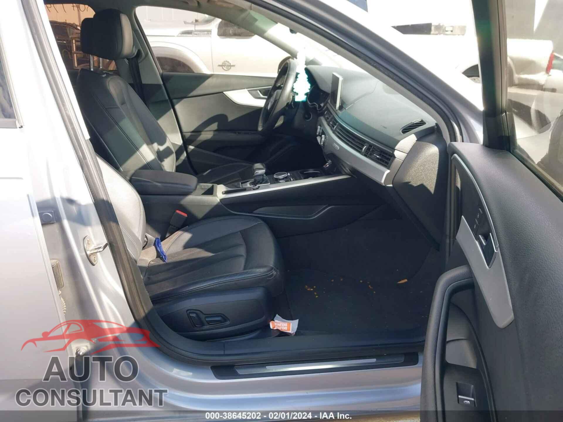 AUDI A4 2017 - WAUANAF48HN032096
