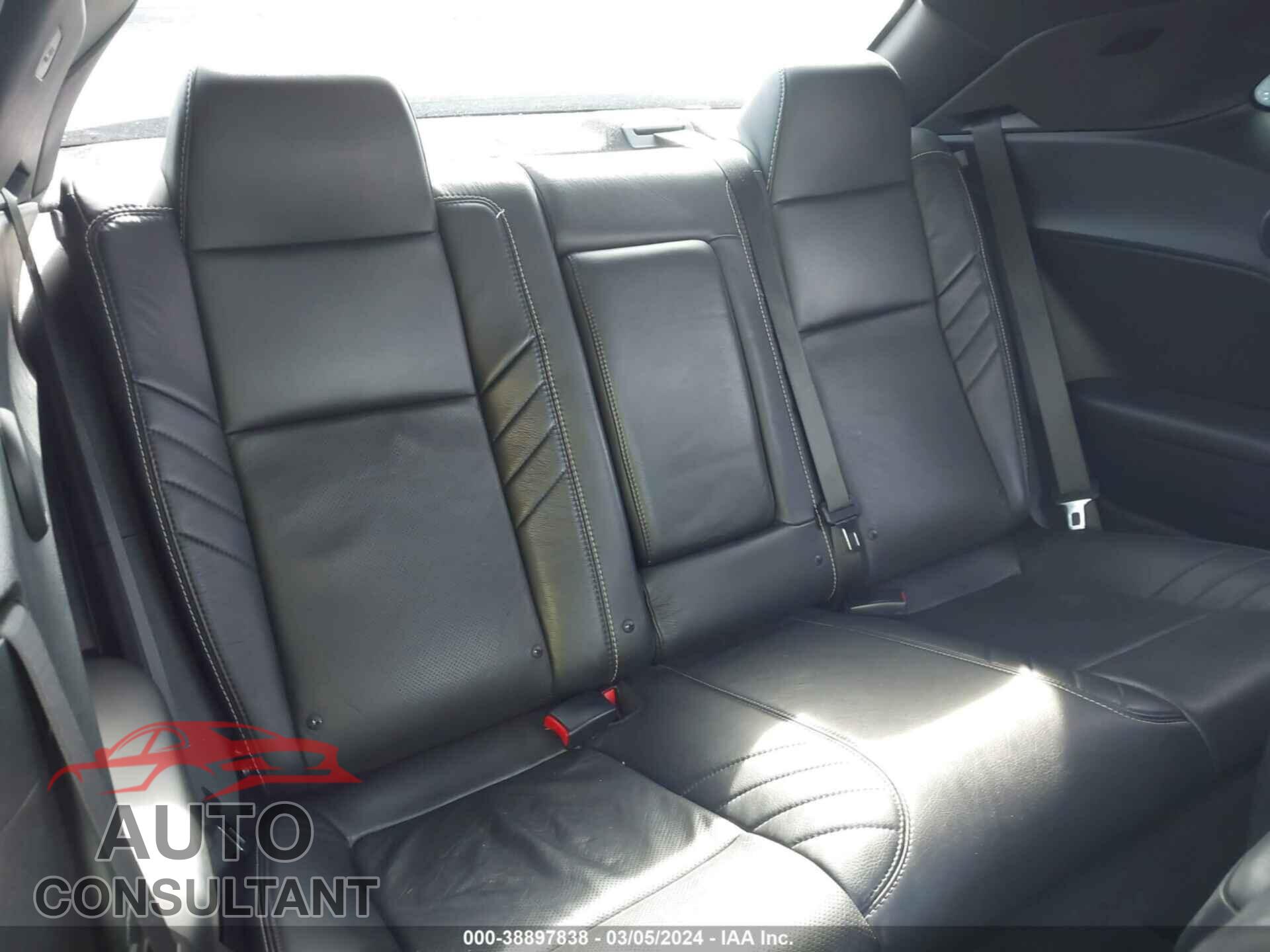 DODGE CHALLENGER 2016 - 2C3CDZDJ0GH288900