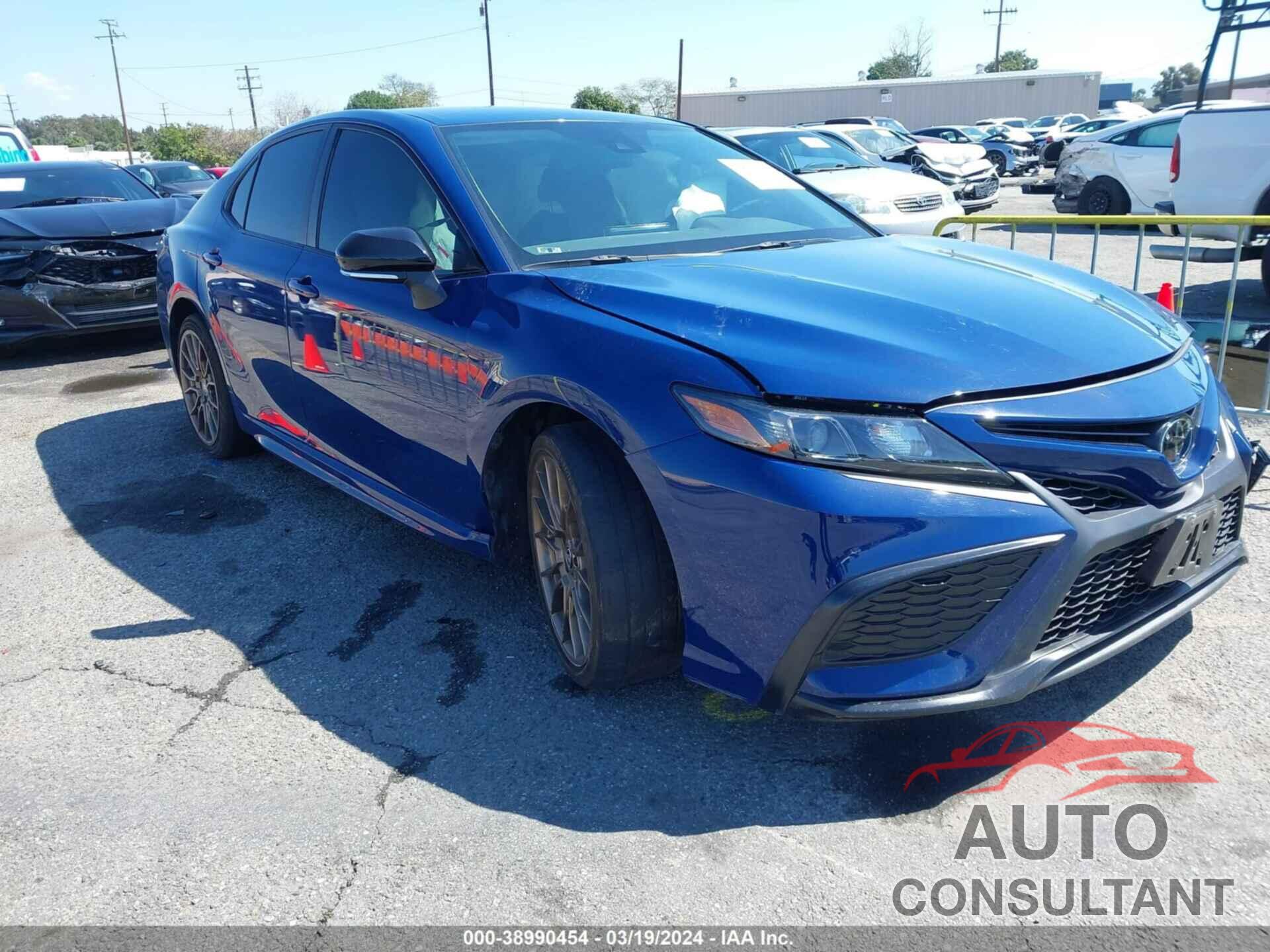 TOYOTA CAMRY 2023 - 4T1G11AKXPU142744