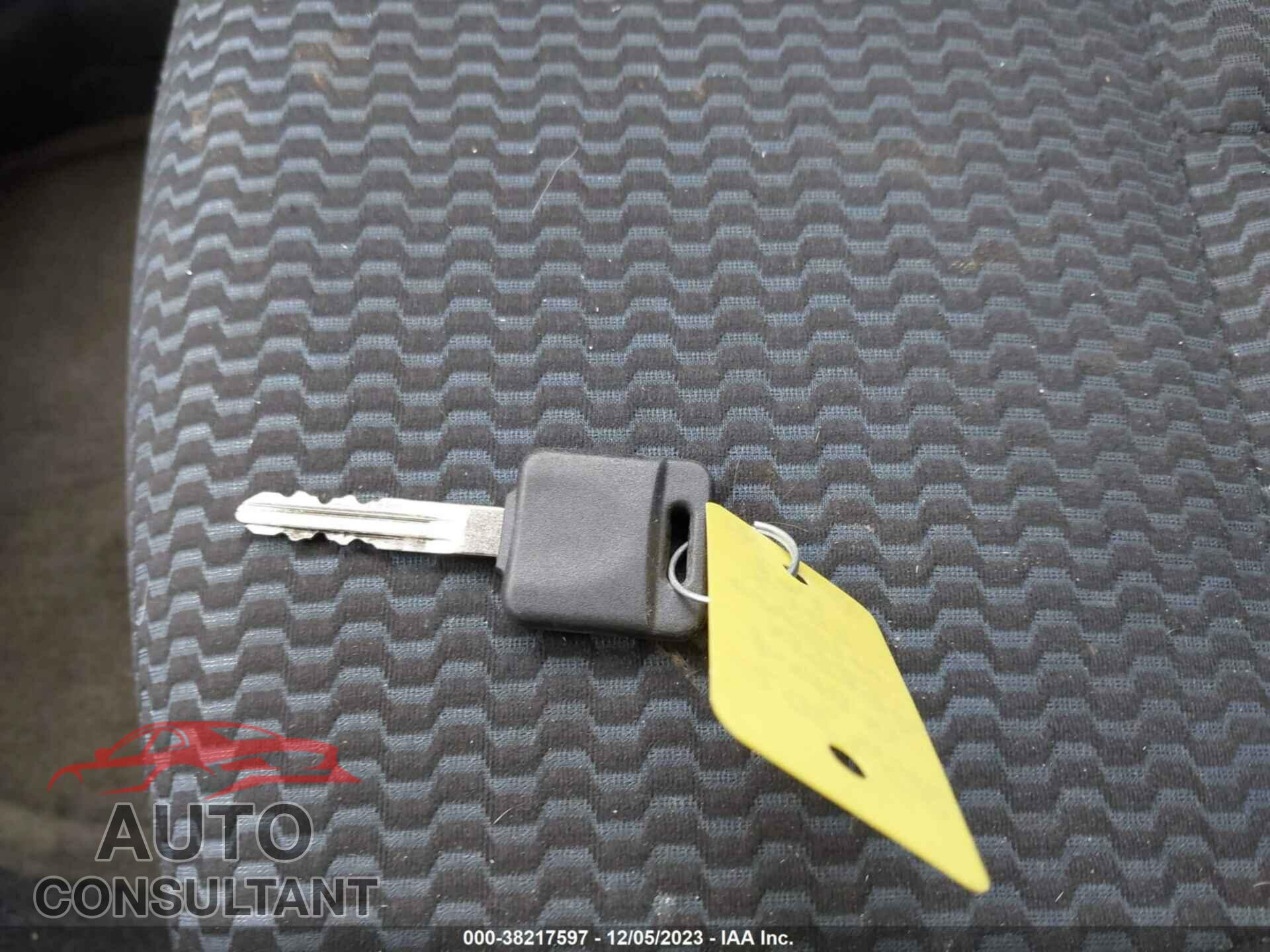 NISSAN VERSA NOTE 2017 - 3N1CE2CP5HL359302