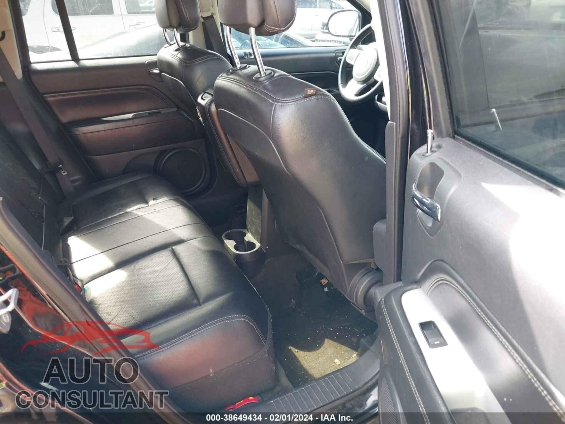 JEEP COMPASS 2017 - 1C4NJDEB3HD100473