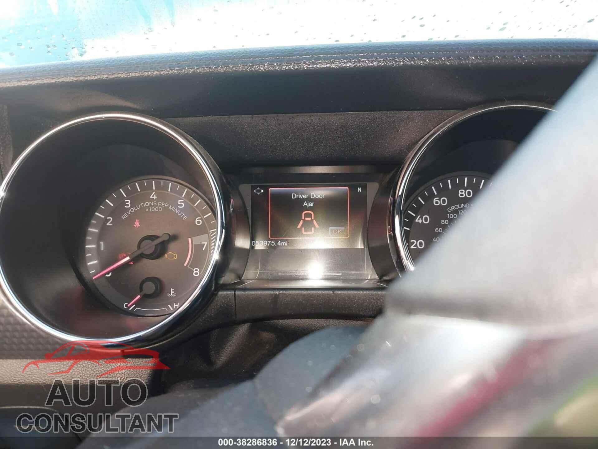 FORD MUSTANG 2017 - 1FA6P8CF8H5270098
