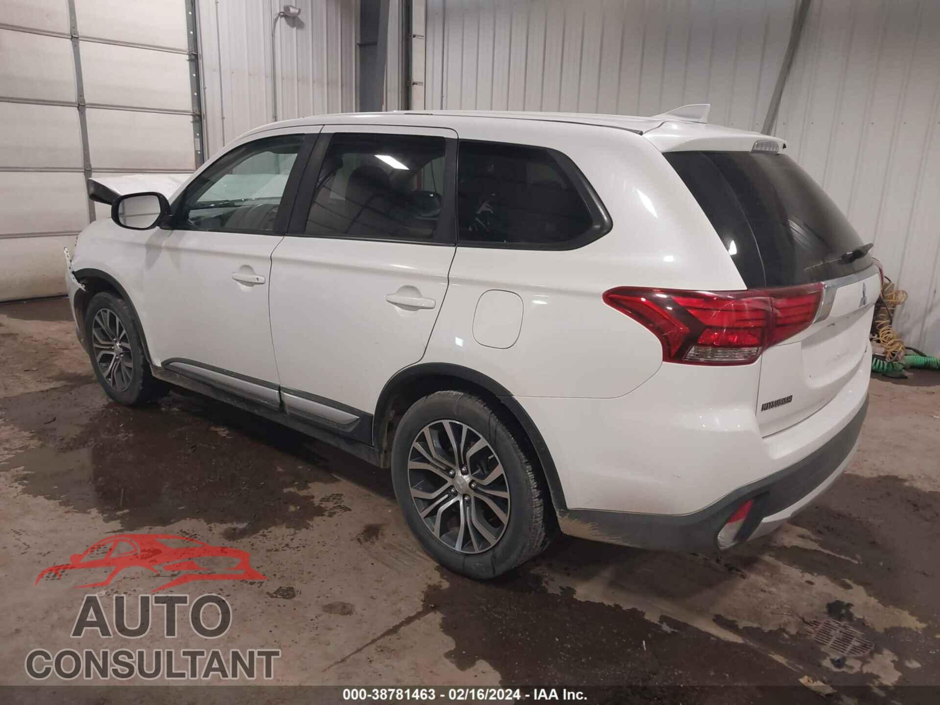 MITSUBISHI OUTLANDER 2017 - JA4AD2A35HZ018038